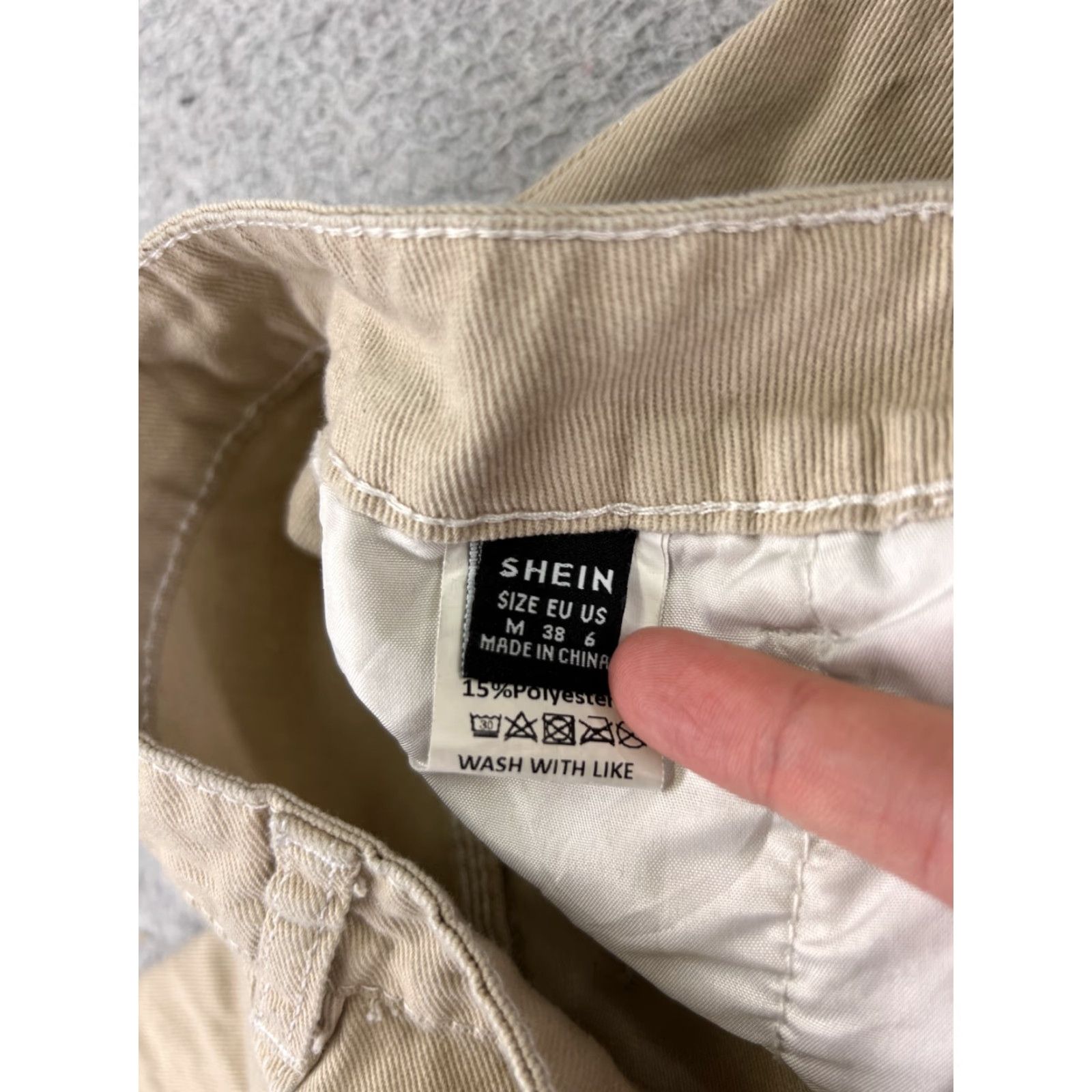 Vintage Wake Jeans Women's Jeans 26 Beige Pleated Wide Leg Relaxed Fit Distressed 90s Size 26" / US 2 / IT 38 - 6 Thumbnail