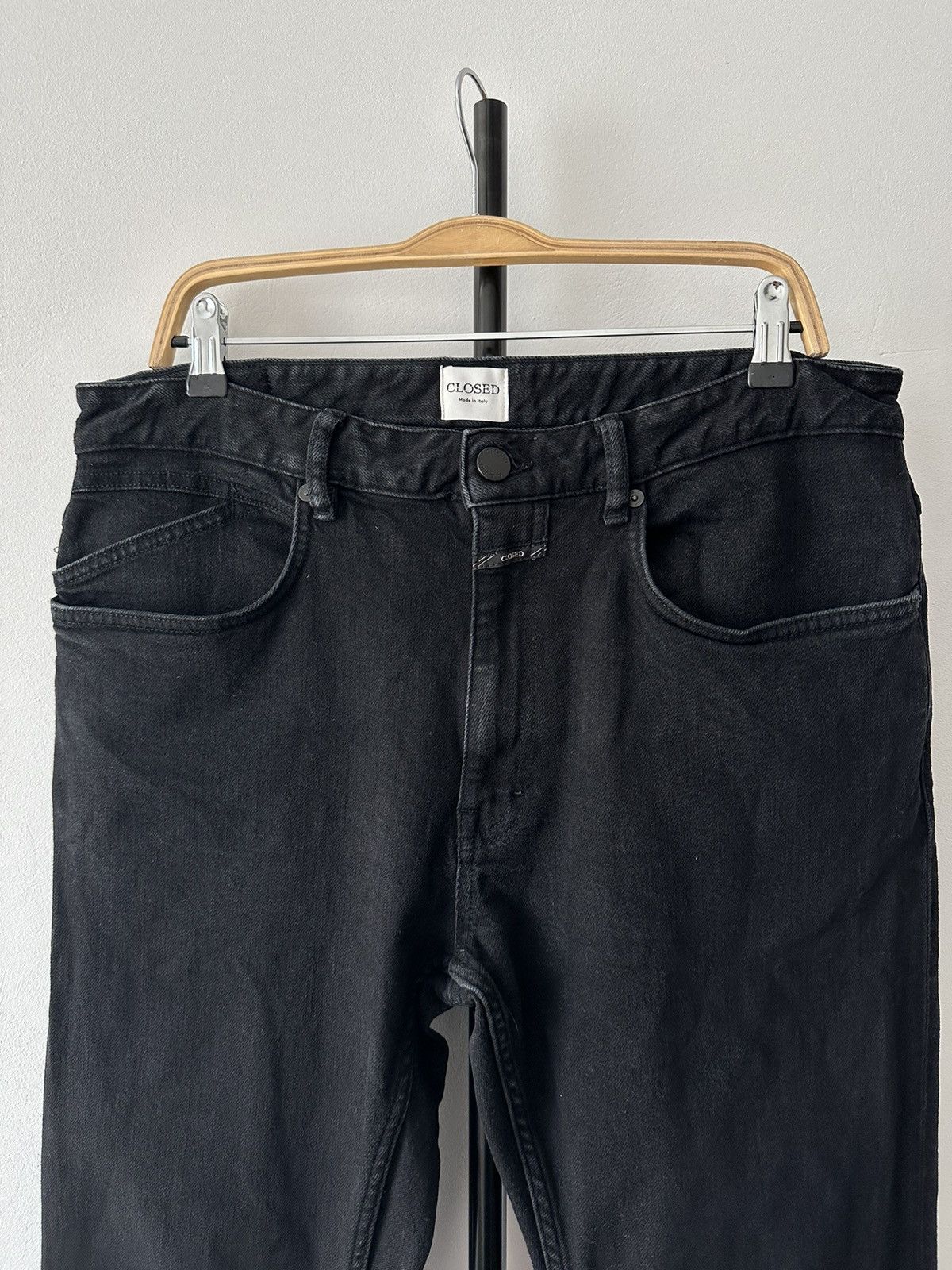 CLOSED CLOSED Jeans Tapered Fit selvedge denim stretch trousers Size US 34 / EU 50 - 5 Thumbnail
