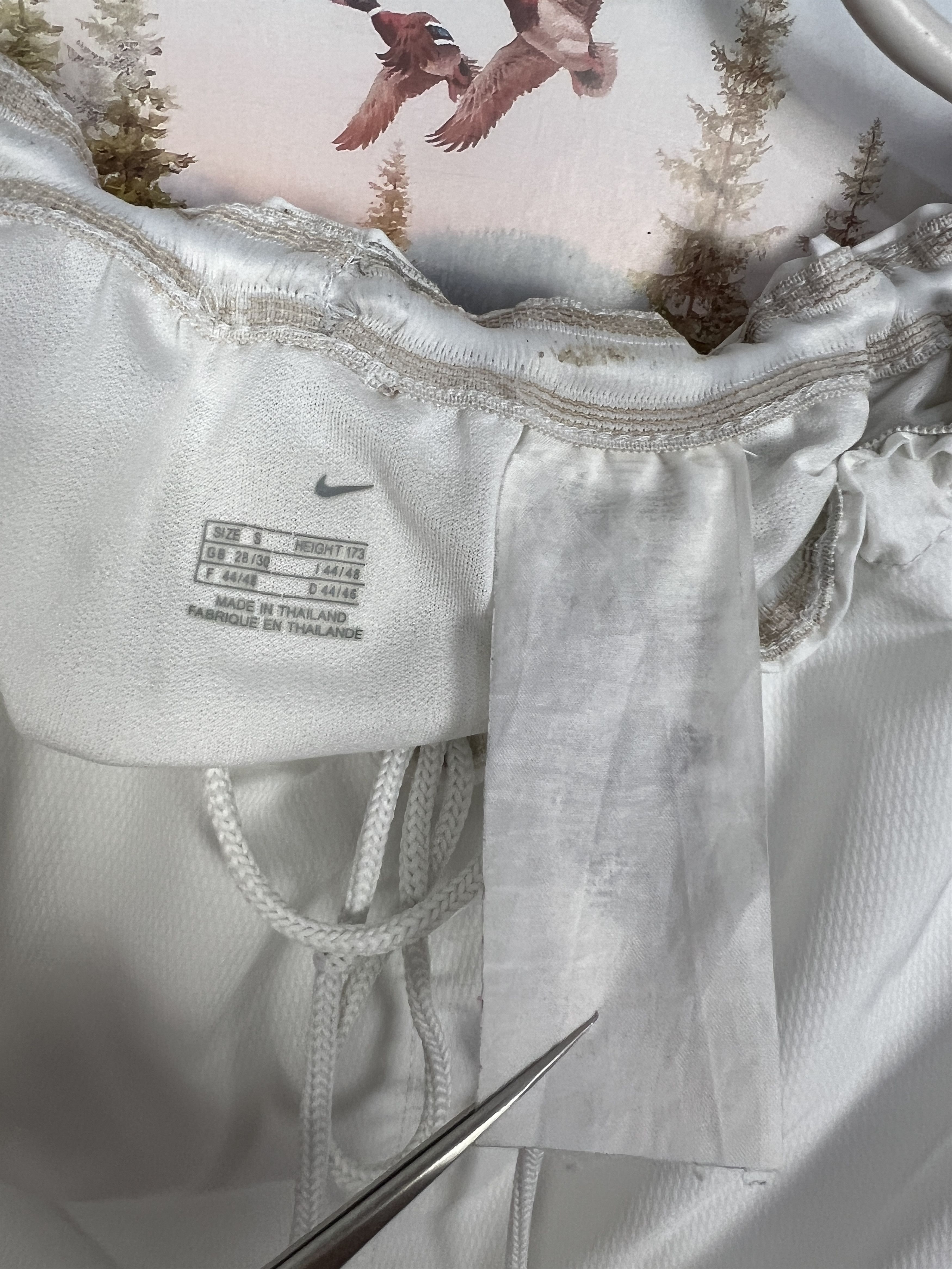 Nike Vintage Nike White Hertha BSC Berlin Football Shorts S Size US 30 / EU 46 - 7 Thumbnail