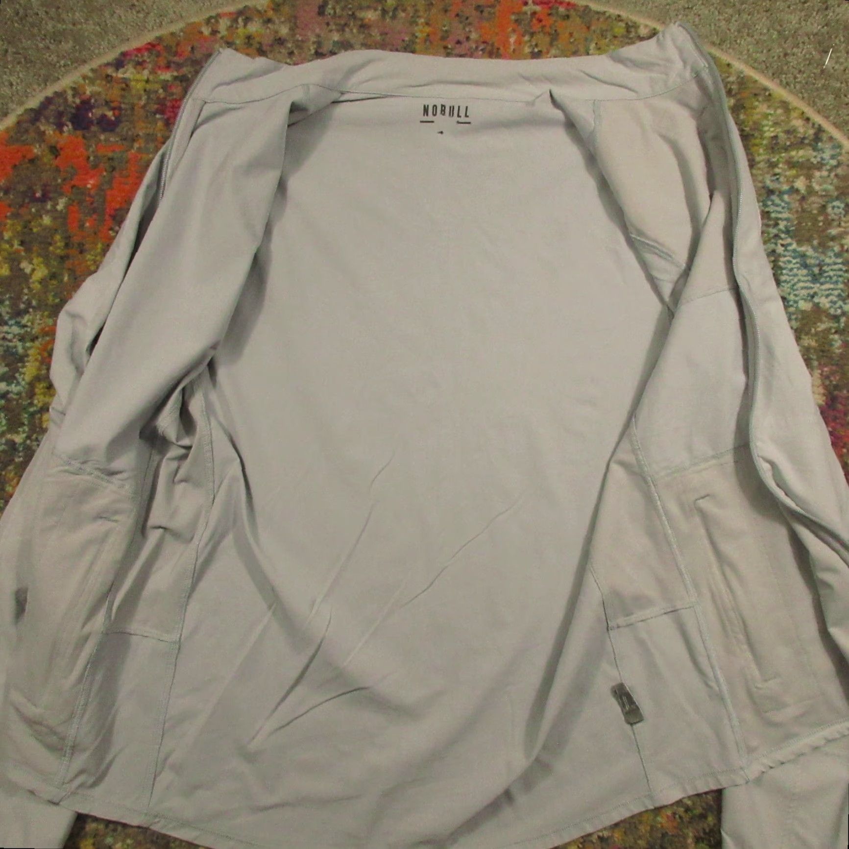 Vintage No Bull Jacket Mens Large Gray Performance Stretch Mock Reflective Running Hoodie Zip Pockets Windbreaker Size US L / EU 52-54 / 3 - 5 Thumbnail