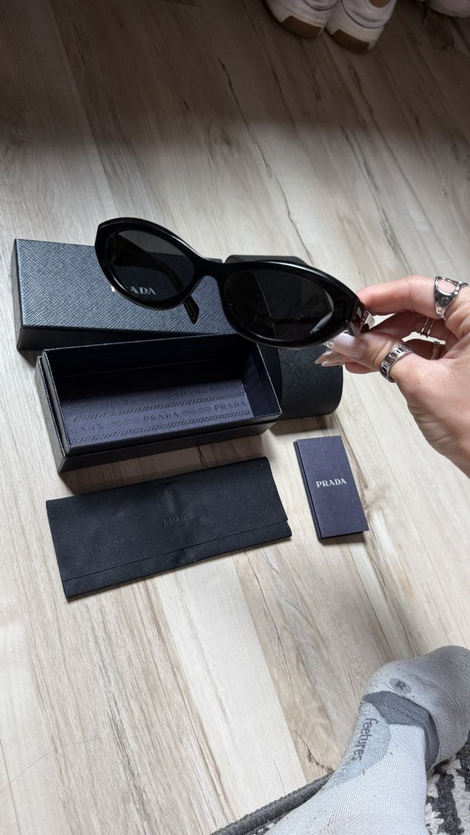 Prada Sunglasses Polished Black SPR 26Z 16K-08Z with Case