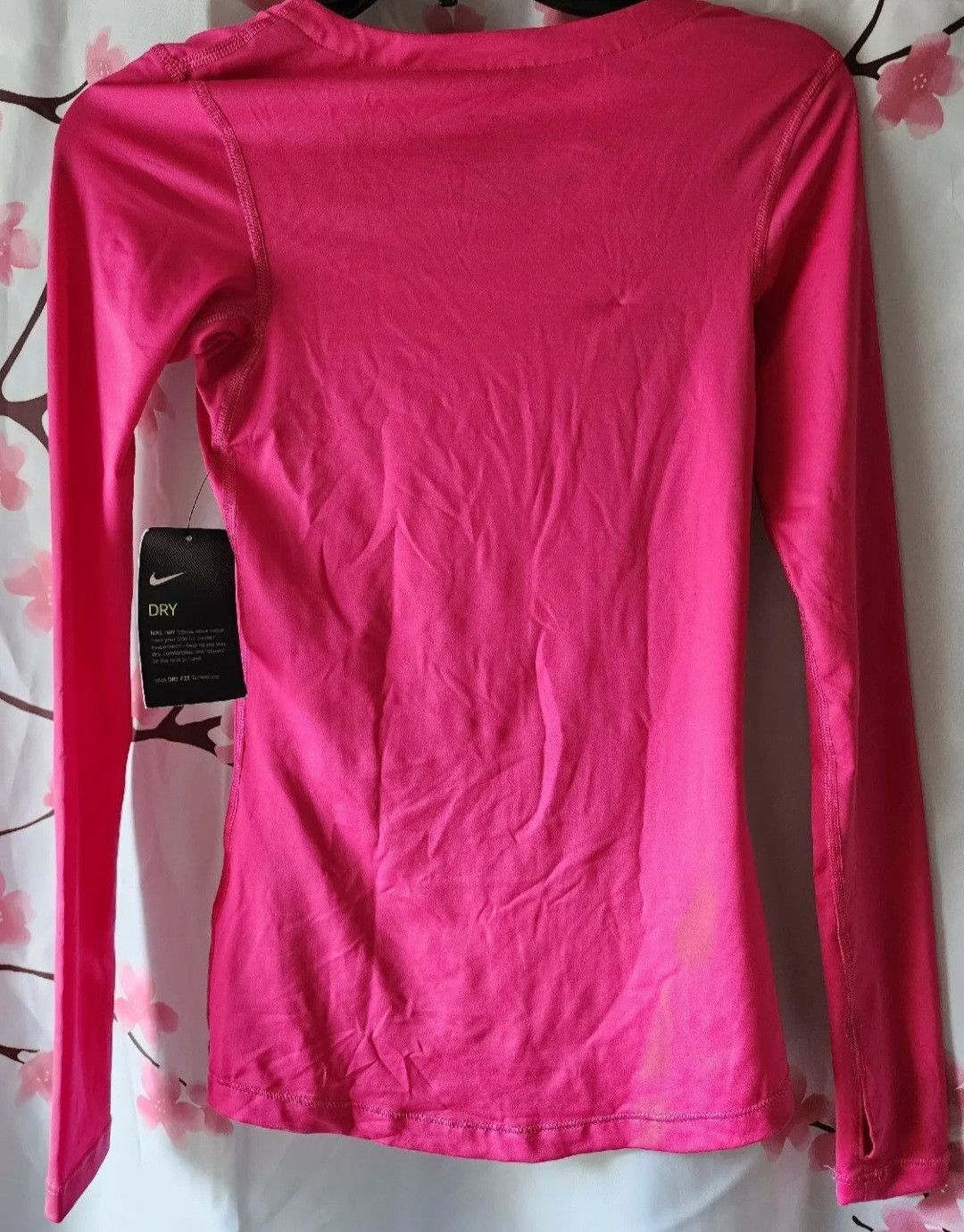 Nike Nike Dri-Fit Pink LS Training V Neck Fitted Shirt Size XS Size XS / US 0-2 / IT 36-38 - 4 Thumbnail
