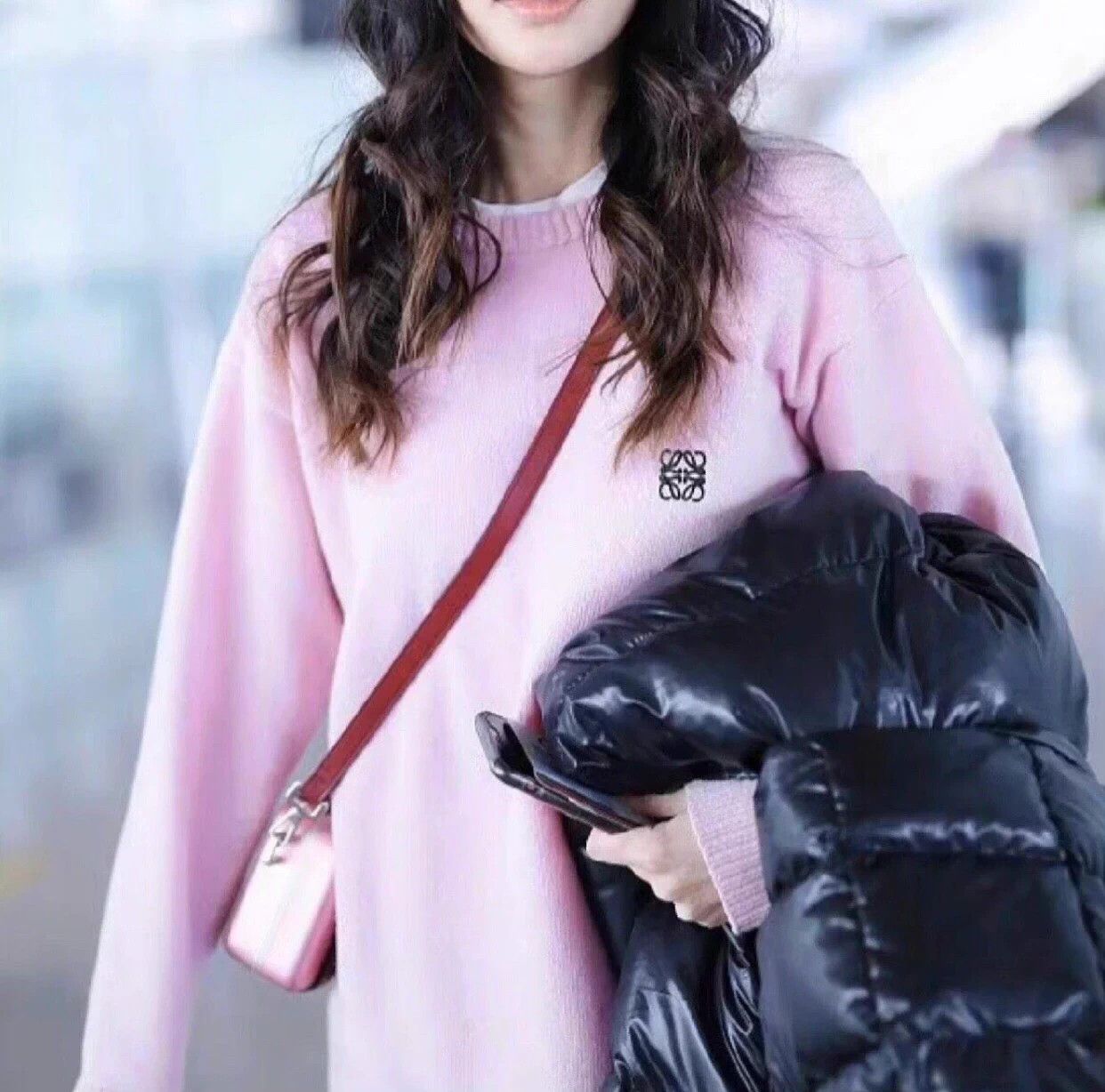 Loewe Loewe pink wool knit sweater women's M Size M / US 6-8 / IT 42-44 - 2 Thumbnail