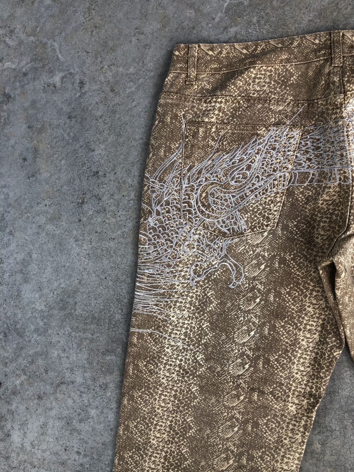 Japanese Brand Japanese Fugutaiten Embroidered Denim Snake Skin Baggy Size US 38 / EU 54 - 9 Thumbnail
