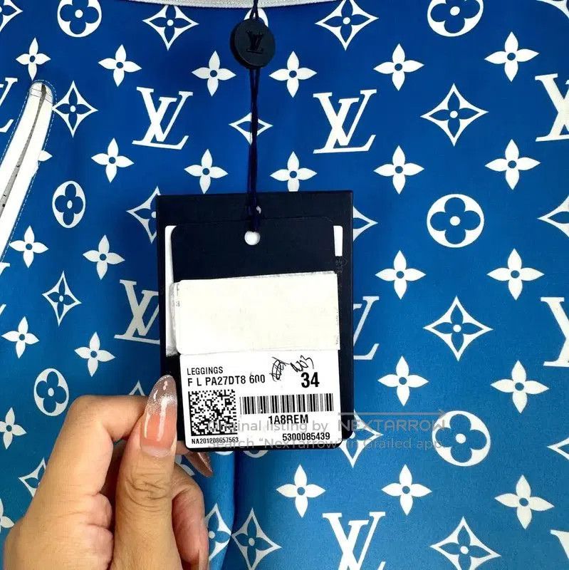 Louis Vuitton Louis Vuitton Light Blue Monogram Summer Pants . Size 27" / US 4 / IT 40 - 4 Thumbnail