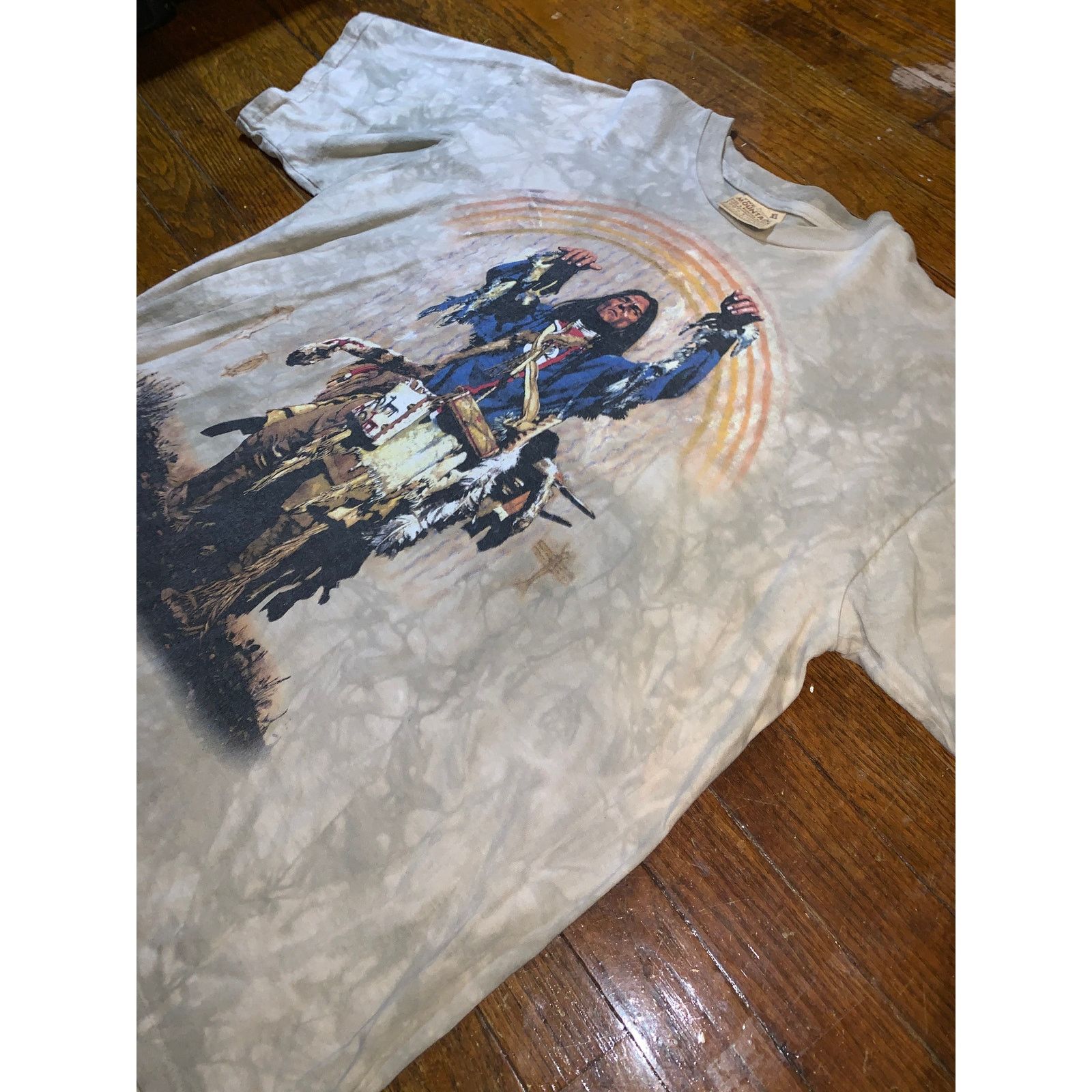The Mountain The Mountain Native American T-Shirt XL Tan Craig Tennant Size US XL / EU 56 / 4 - 4 Thumbnail