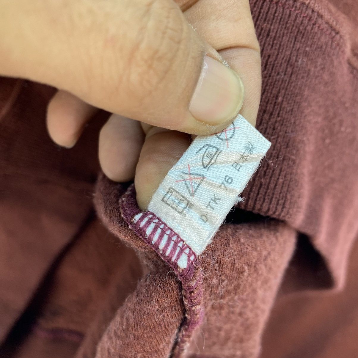 Lindbergh 💥Vintage 90s Lindbergh sweatshirt featuring an embroidered Size US M / EU 48-50 / 2 - 6 Thumbnail