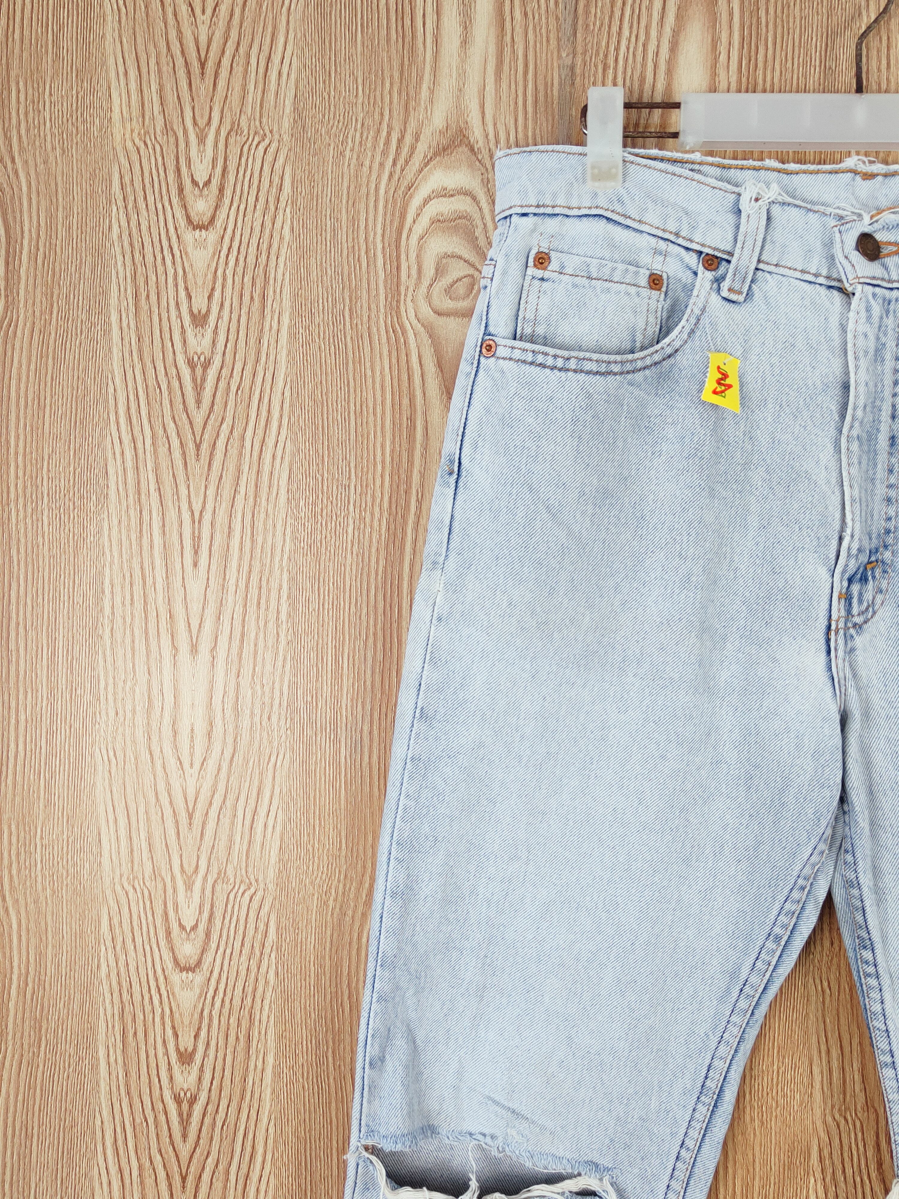 Levi's Levi's Distressed Ripped like kurt cobain denim Jeans #W488 Size US 32 / EU 48 - 3 Thumbnail
