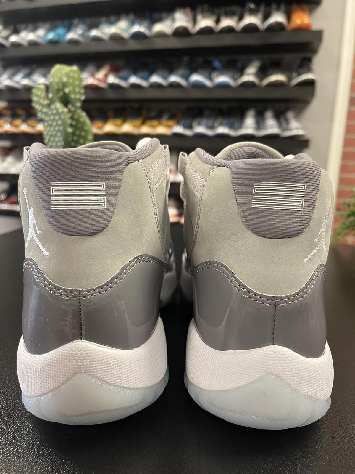 Nike Size 5 - Nike Air Jordan 11 Retro Cool Grey CT8012-005 Size US 5 / EU 37 - 4 Thumbnail