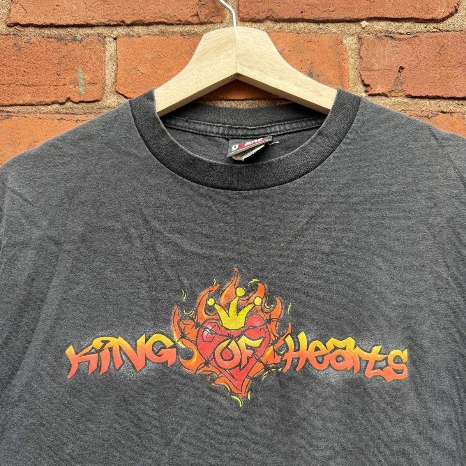 Giant vintage king of hearts t shirt 90s M Size US M / EU 48-50 / 2 - 3 Thumbnail