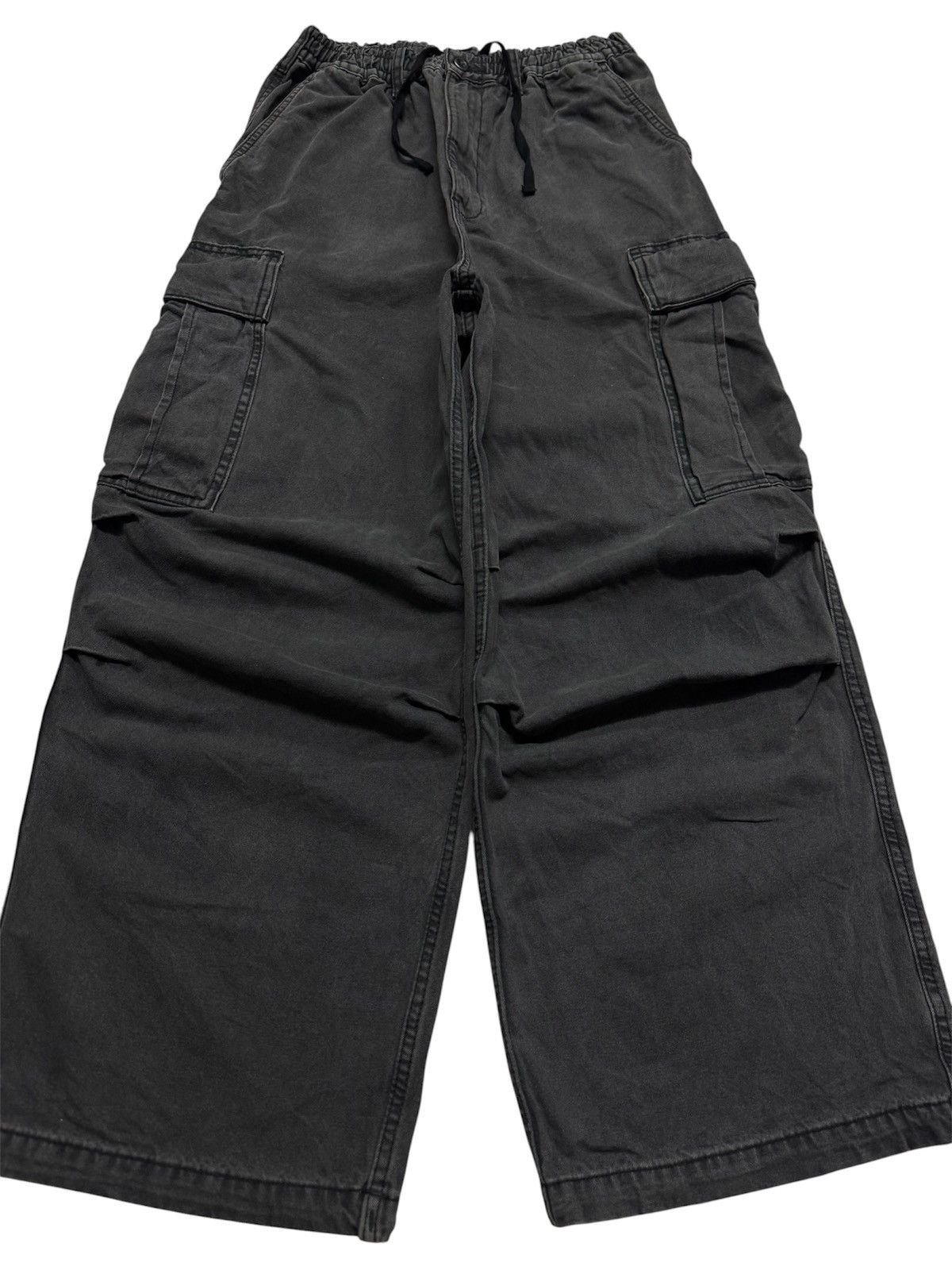 GU YOHJI YAMAMOTO PARACHUTE BALLON STYLE INSPIRED BY GU DENIM Size US 31 - 1 Thumbnail