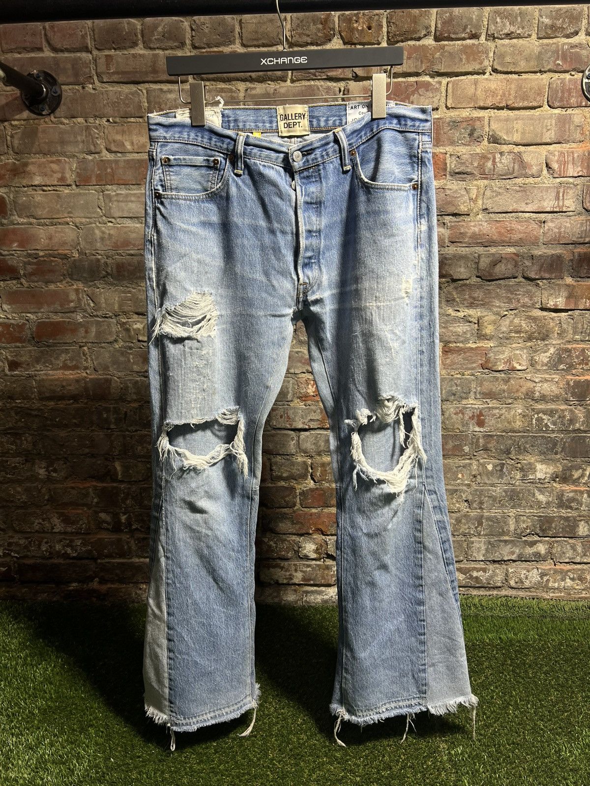 Gallery Dept. Gallery Dept. Light Distressed Flare Jeans Size US 32 / EU 48 - 1 Thumbnail