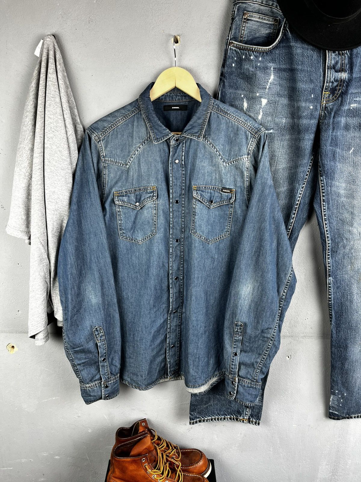 Diesel Diesel denim shirt distressed size xl Size US XL / EU 56 / 4 - 1 Thumbnail