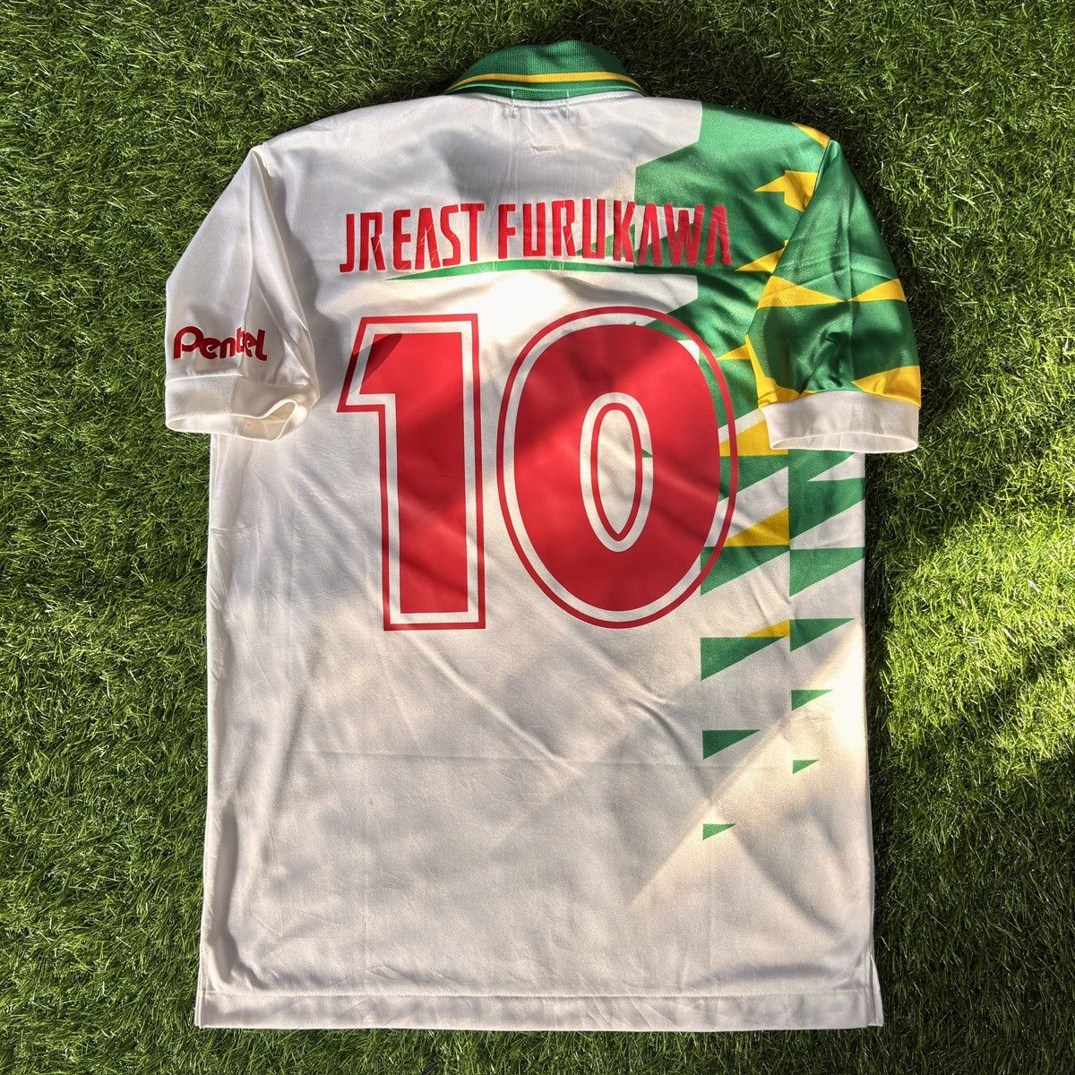 Asics Asics 1993-94 Jef United Away Jersey #10 8/10 Size US M / EU 48-50 / 2 - 2 Thumbnail