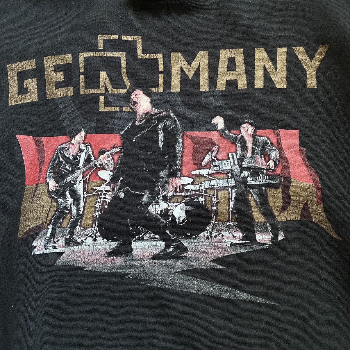 Band Tees VINTAGE RAMMSTEIN BAND GERMANY BIG PRINT HOODIE Size US M / EU 48-50 / 2 - 2 Thumbnail
