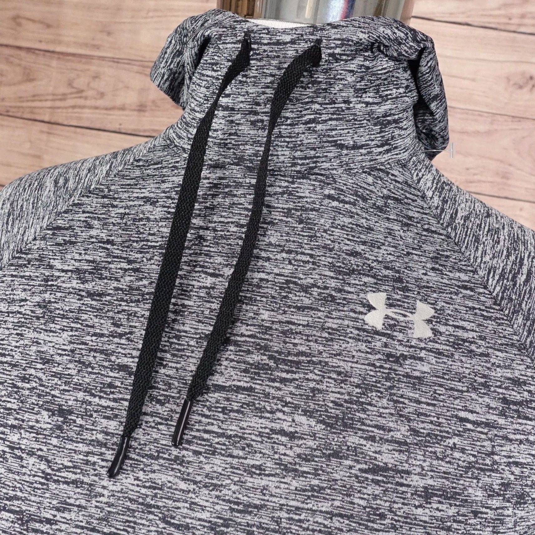 Under Armour Under Armour Hoodie Women M Gray HeatGear Performance Heather Pullover ULINE LightWeight Moisture Wicking Raglan Sleeve Size US M / EU 48-50 / 2 - 2 Thumbnail