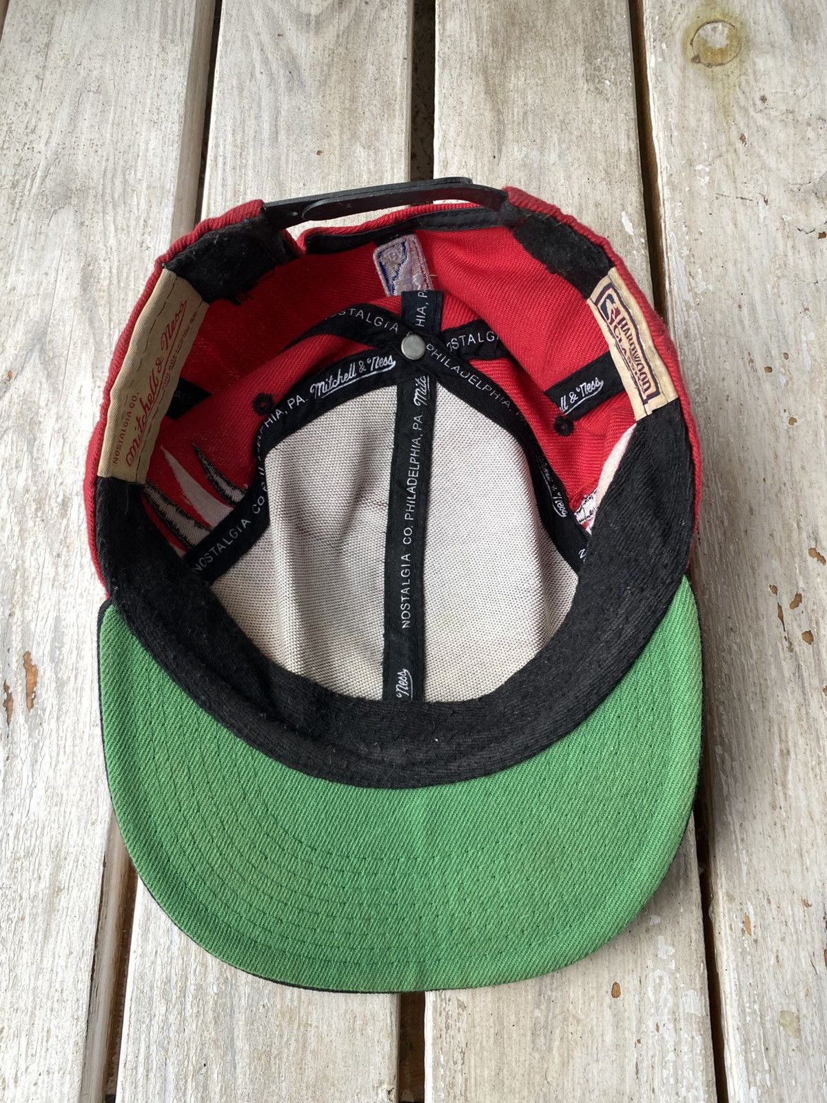 Mitchell & Ness × NBA × Vintage Vintage 90’s Chicago Bulls Mitchell & Ness NBA Cap Size ONE SIZE - 6 Thumbnail