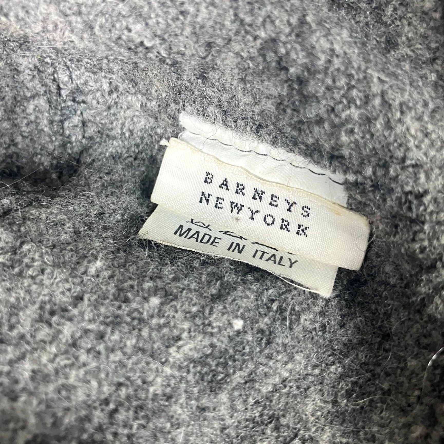 Vintage Barneys New York Wool Bucket Hat Brown Women One Size Bucket Hat Wool Brown Casual Winter Solid Modern Size ONE SIZE - 5 Thumbnail