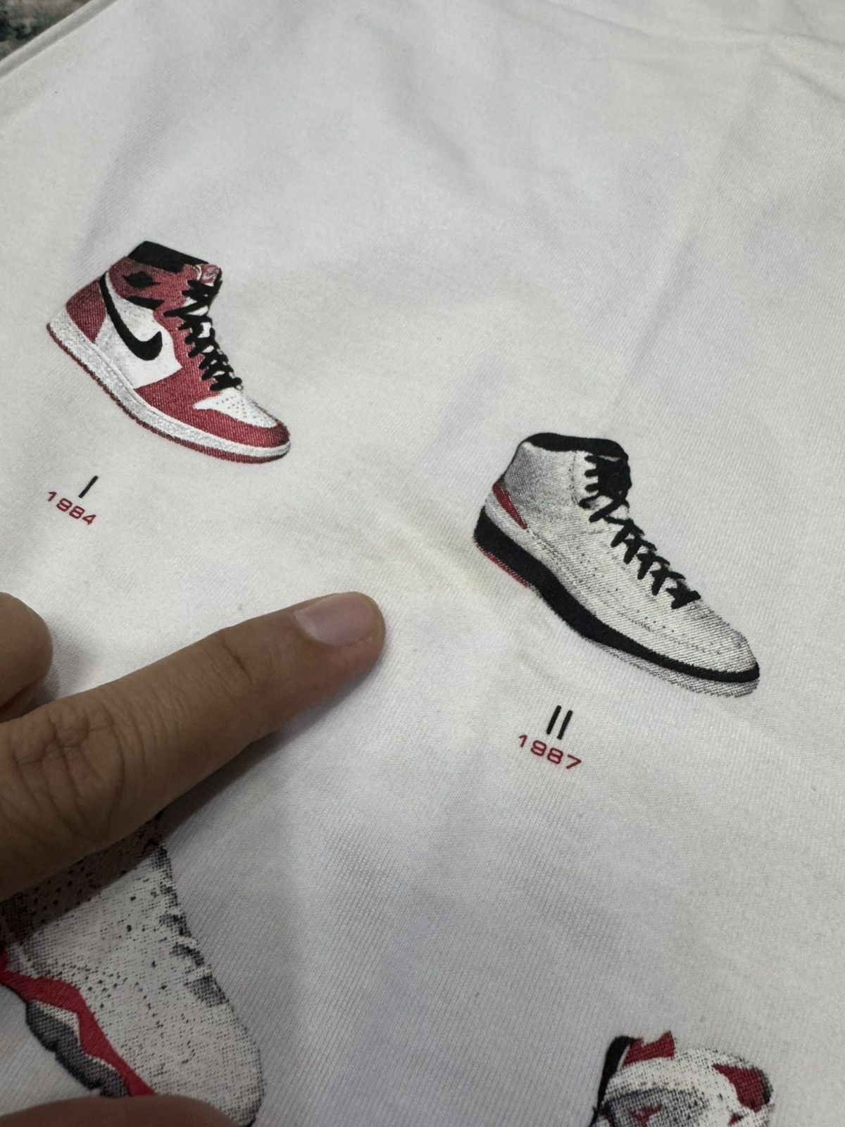 Nike VINTAGE STAIN 2003 AIR JORDAN 18 YEARS ANNIVERSARY SHIRT Size US M / EU 48-50 / 2 - 11 Thumbnail