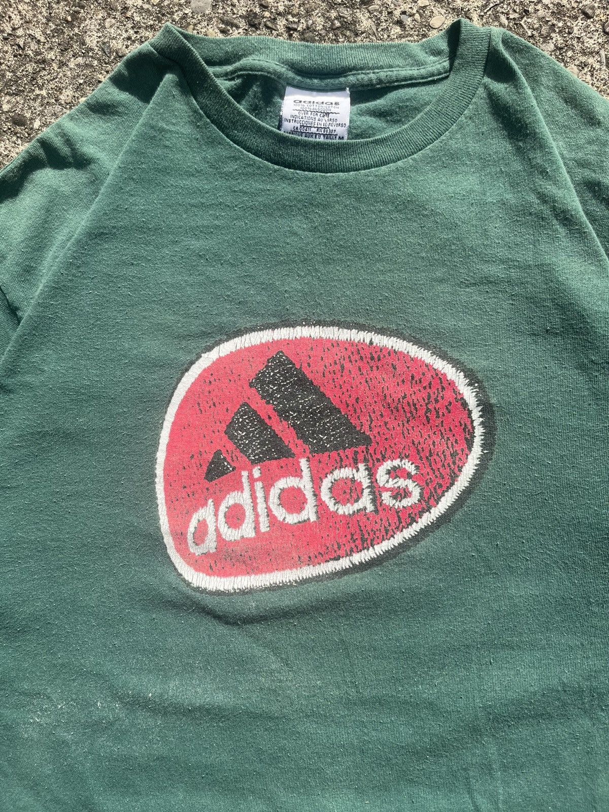Adidas × Vintage Vintage Adidas Graphic T-shirt Size US M / EU 48-50 / 2 - 2 Thumbnail