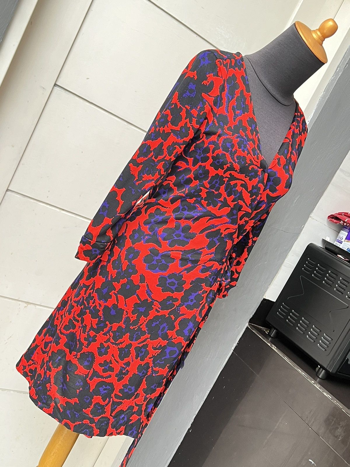 Diane von Furstenberg Diane Von Furstenberg Flower Motive Dress/Cardigan Size XS / US 0-2 / IT 36-38 - 18 Thumbnail
