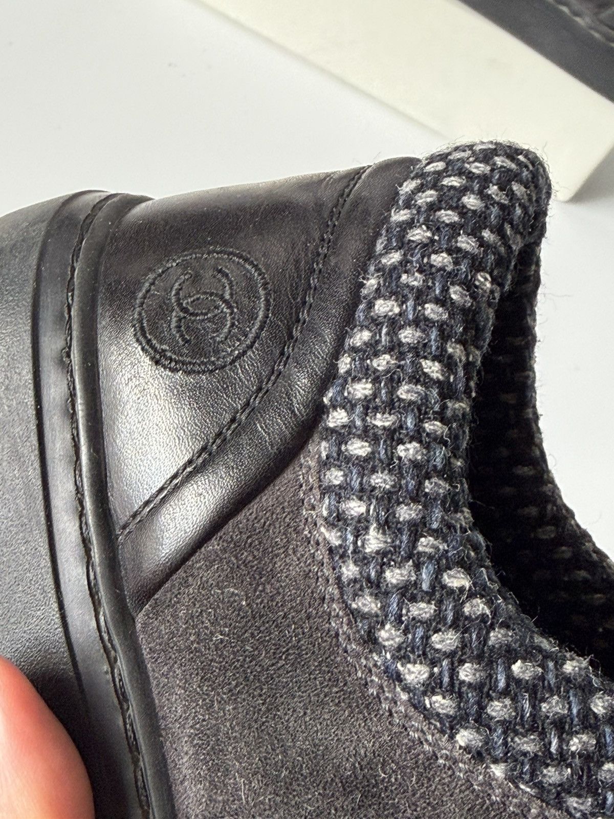 Chanel CHANEL Gray Black Suede Tweed Low Top Lace Up Sneaker Shoes Size US 7 / IT 37 - 10 Thumbnail