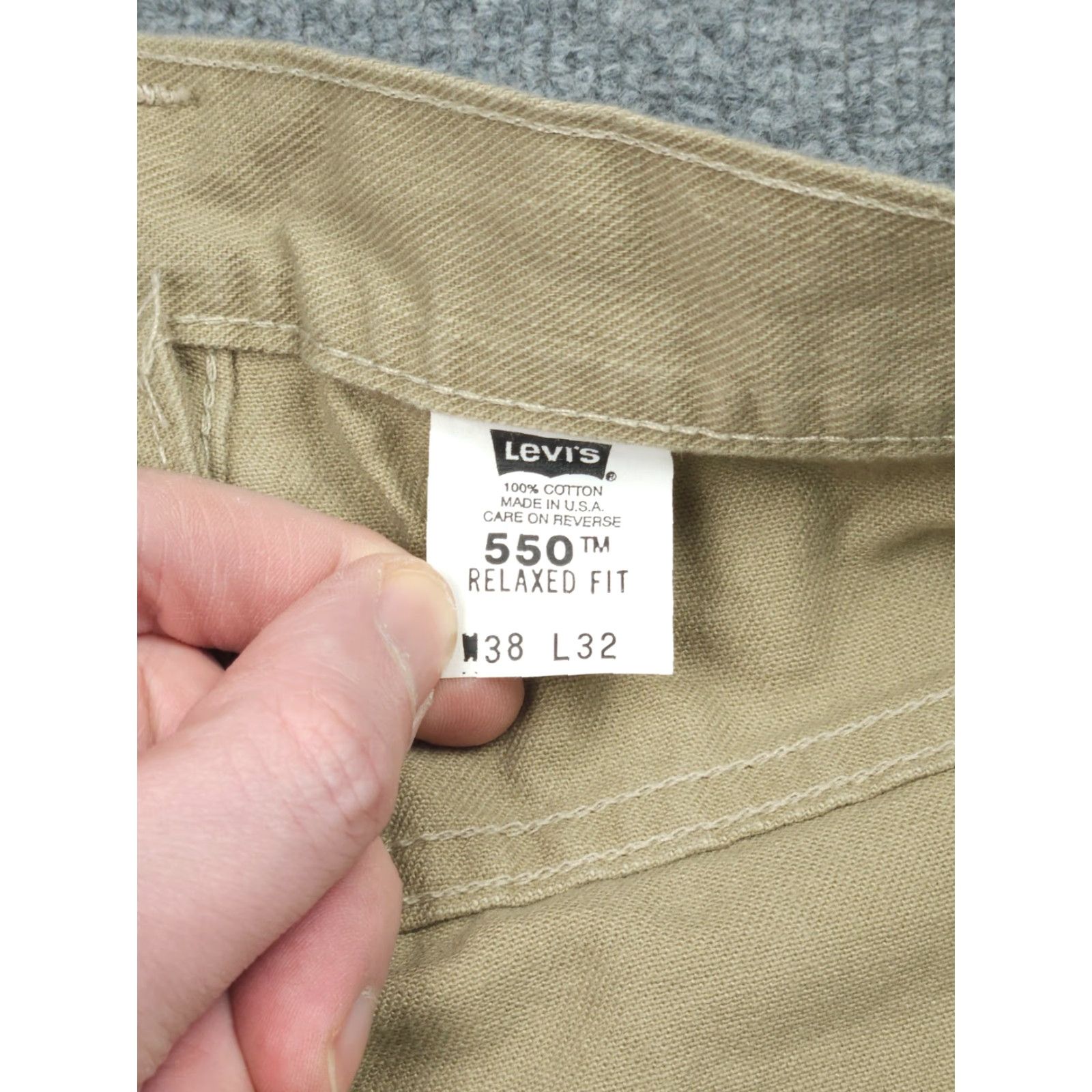 Levi's VINTAGE Levi's 550 Jeans Mens 38 x 32 Beige Relaxed Fit Made USA 100% Cotton NWT Size US 38 / EU 54 - 6 Thumbnail