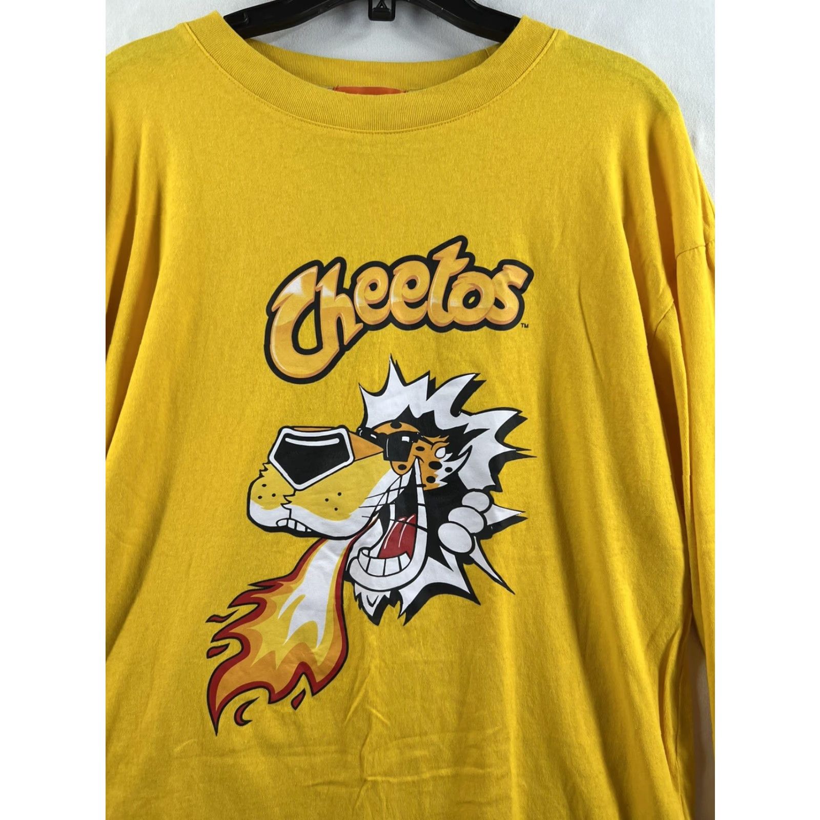 Forever 21 FOREVER 21 T-Shirt Shirt Yellow Cotton Knit Long Sleeve Crew Neck Cheetos Flame Casual Unisex Adults M Medium Vintage No Size M / US 6-8 / IT 42-44 - 2 Thumbnail