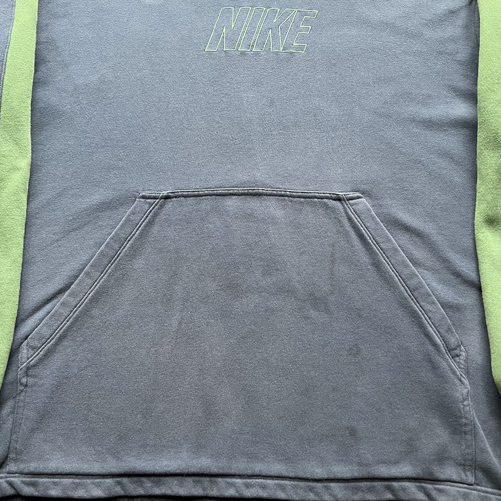 Nike VINTAGE Nike Center Logo Hoodie 2XL Navy Blue 90s Sportswear Pullover Mens Hoodie Size US XXL / EU 58 / 5 - 3 Thumbnail