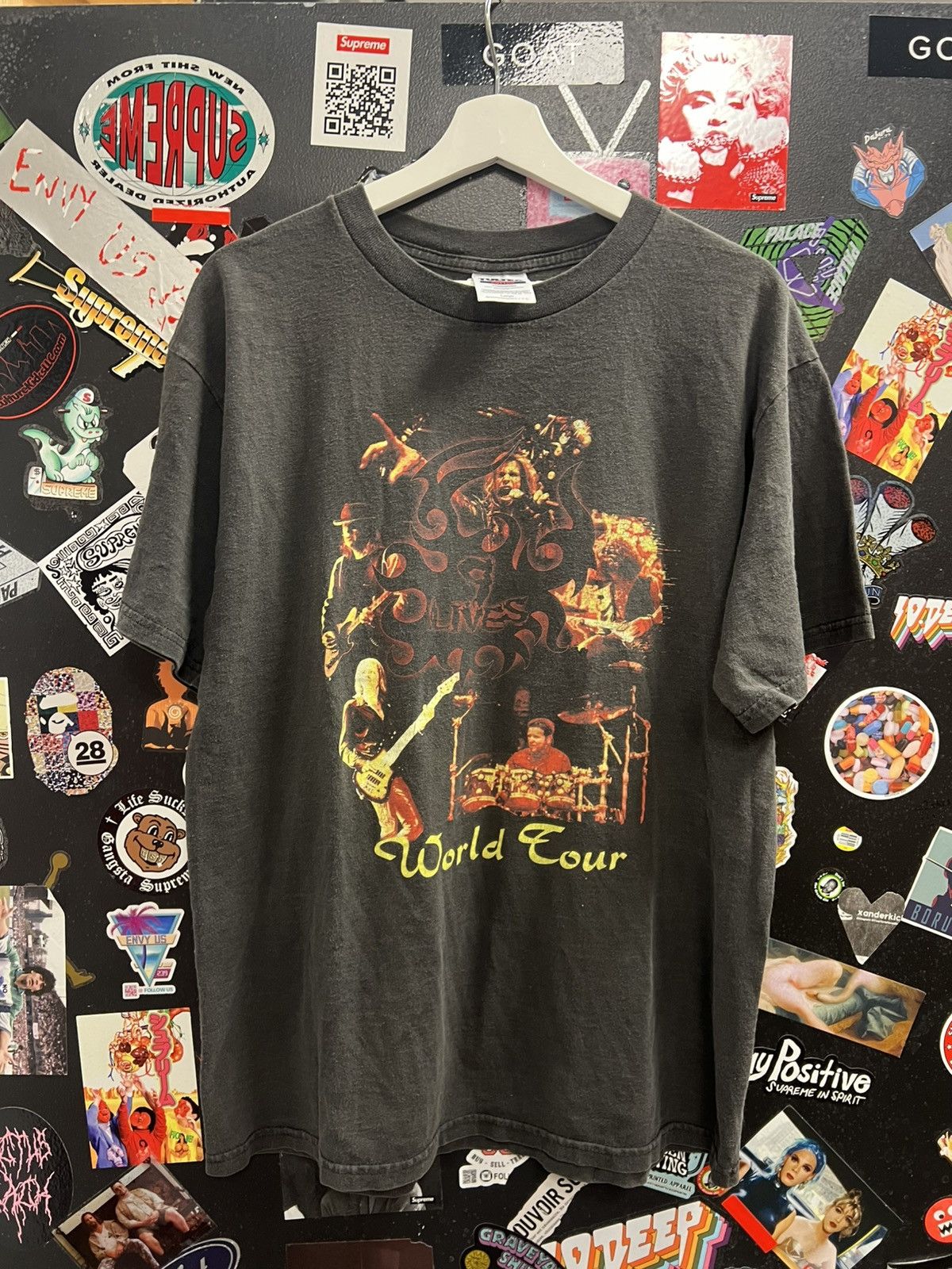 Vintage Vintage Aerosmith 9 Lives World Tour Shirt Size US L / EU 52-54 / 3 - 1 Thumbnail