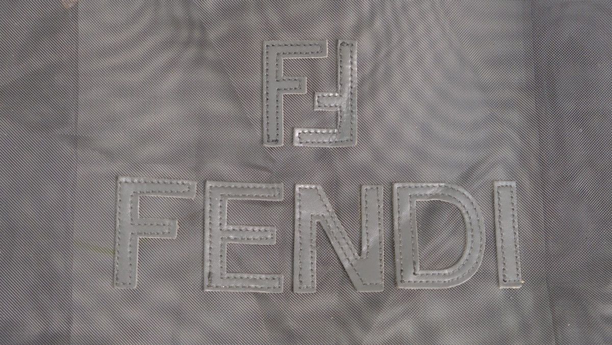 Fendi Vintage FENDI FF logo mesh black tote bag Size ONE SIZE - 7 Thumbnail