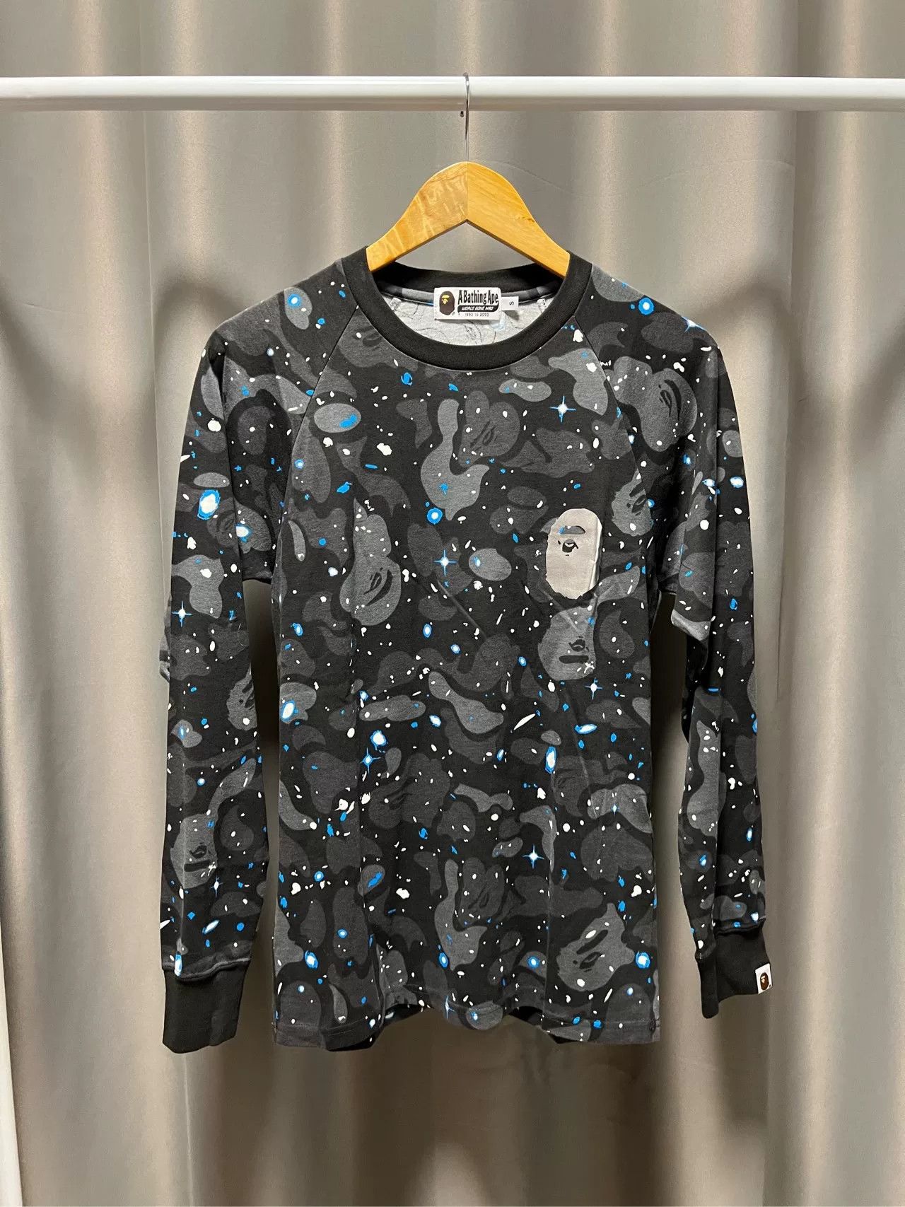 Bape Bape Glow in the Dark Long Sleeve Tee Size US S / EU 44-46 / 1 - 1 Thumbnail
