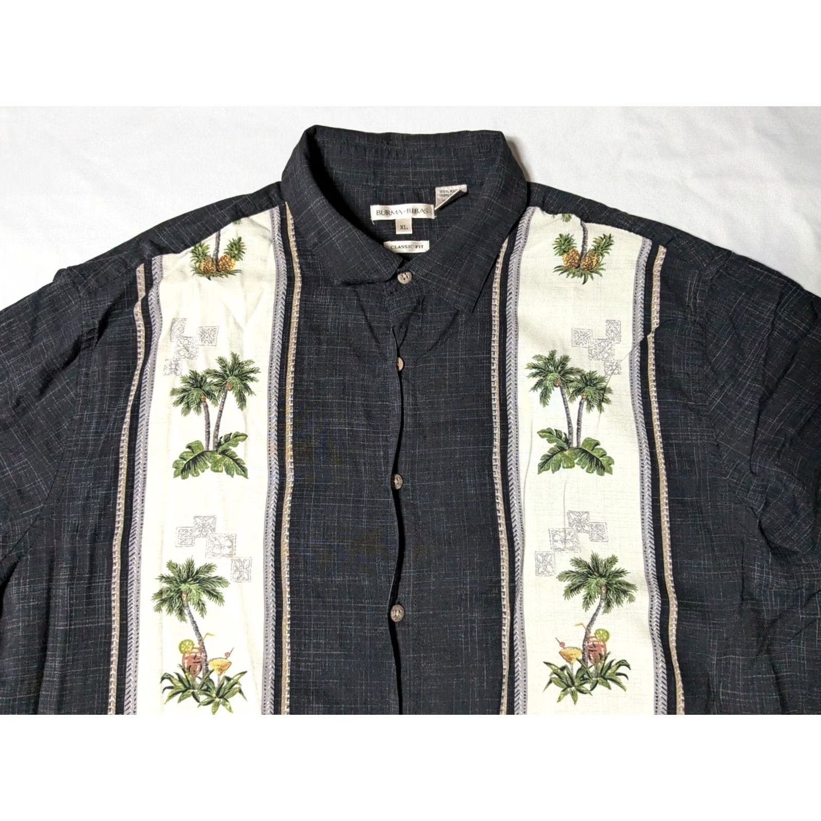Vintage BURMA BIBAS CLASSIC FIT Men XL Black Palm Tree Panel Rayon Bowling Camp Shirt Size US XL / EU 56 / 4 - 2 Thumbnail