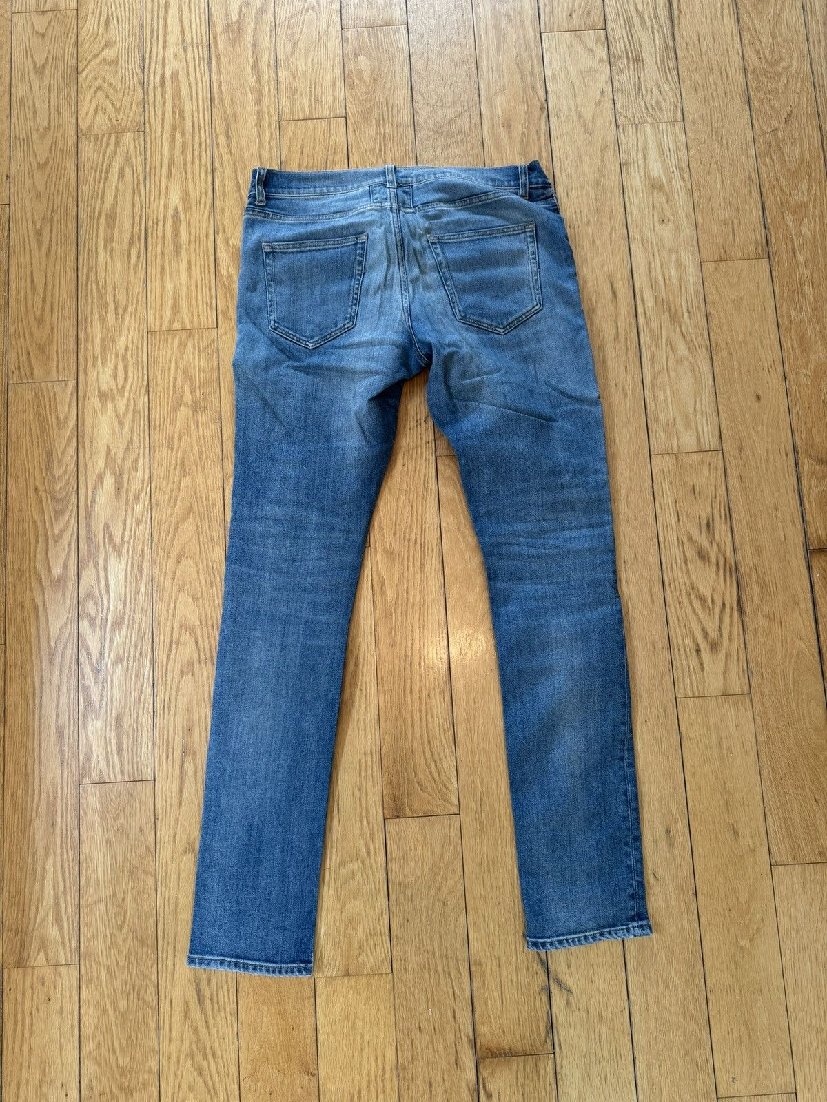 Yves Saint Laurent Yves Saint Laurent Denim 31 Size US 31 - 2 Thumbnail