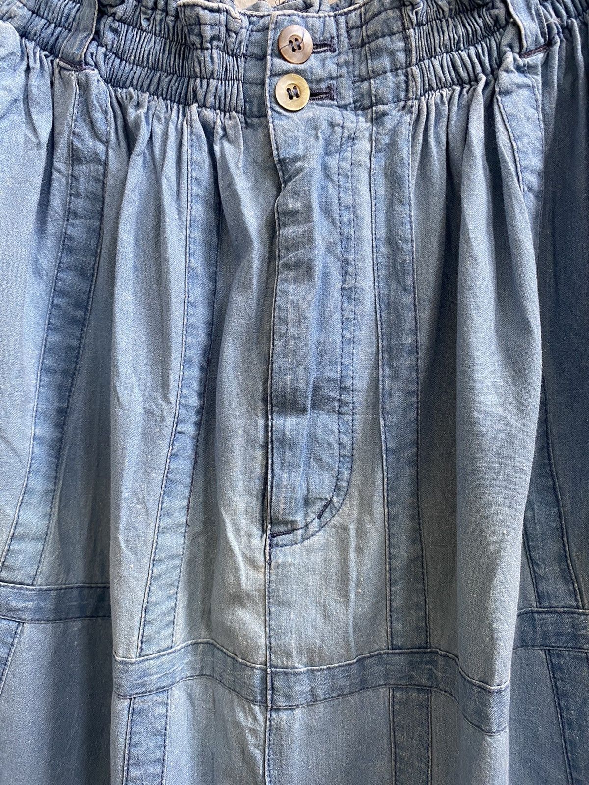 VERY RARE DESIGNS HAI SPORTING GEAR SKIRT DENIM