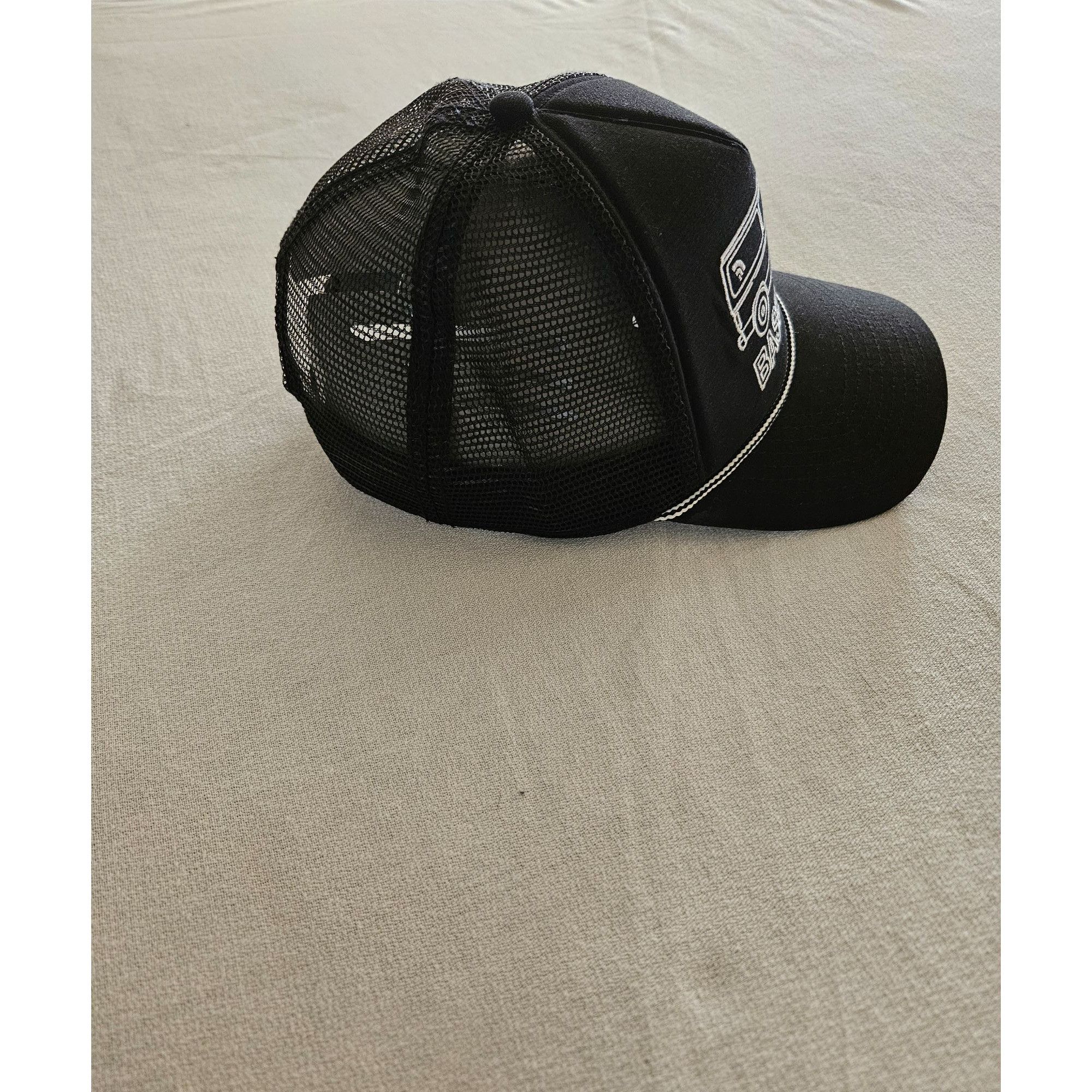 The North Face Base Camp Van The North Face Trucker Hat Unisex O/S Black Size ONE SIZE - 4 Thumbnail