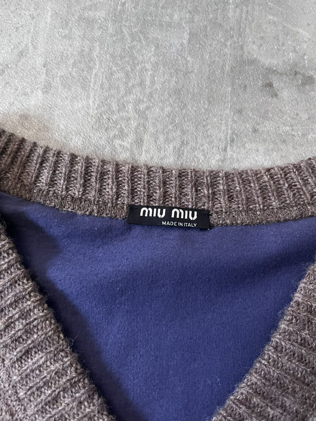 Miu Miu Miu Miu F/W 2003-04 T-shirt V-neck wool rare Size US XL / EU 56 / 4 - 8 Thumbnail