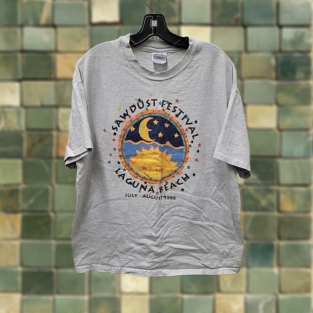 Hanes VINTAGE Hanes Graphic T Shirt Men XL Gray Sawdust Festival 95 Laguna Beach Art Size US XL / EU 56 / 4 - 1 Thumbnail
