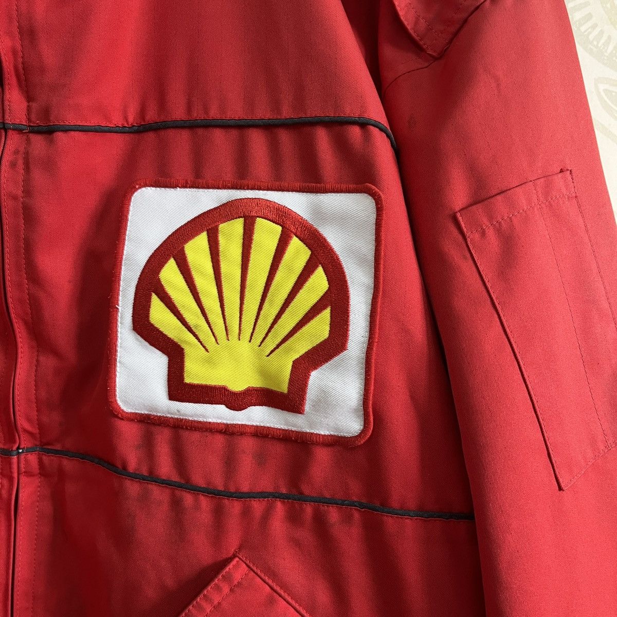 Formula 1 Vintage Japan Formula 1 Shell Workers Dirty Bomber Jacket Size US XL / EU 56 / 4 - 7 Thumbnail