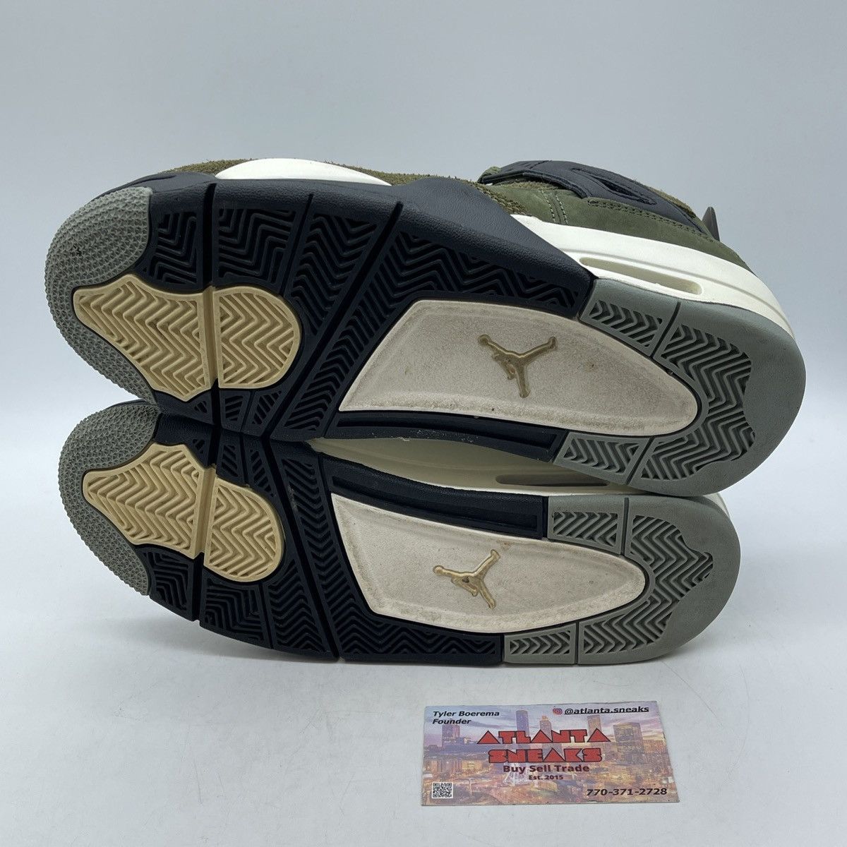 Jordan Brand Air Jordan 4 olive Size US 7 / EU 40 - 7 Thumbnail