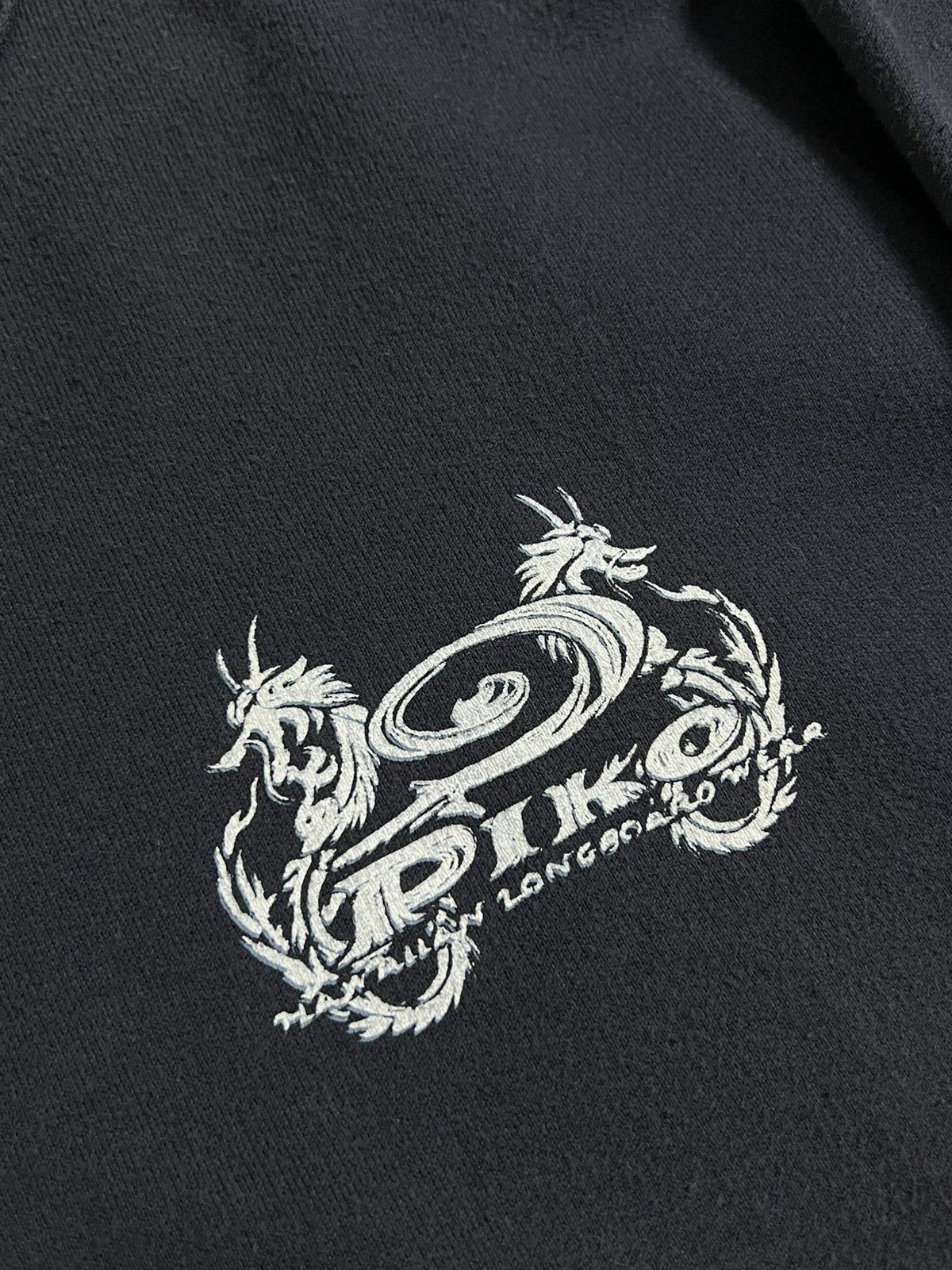 Other VINTAGE 90’s Y2K DRAGON DESIGN PIKO BACKHIT SWEATSHIRT Size US L / EU 52-54 / 3 - 8 Thumbnail