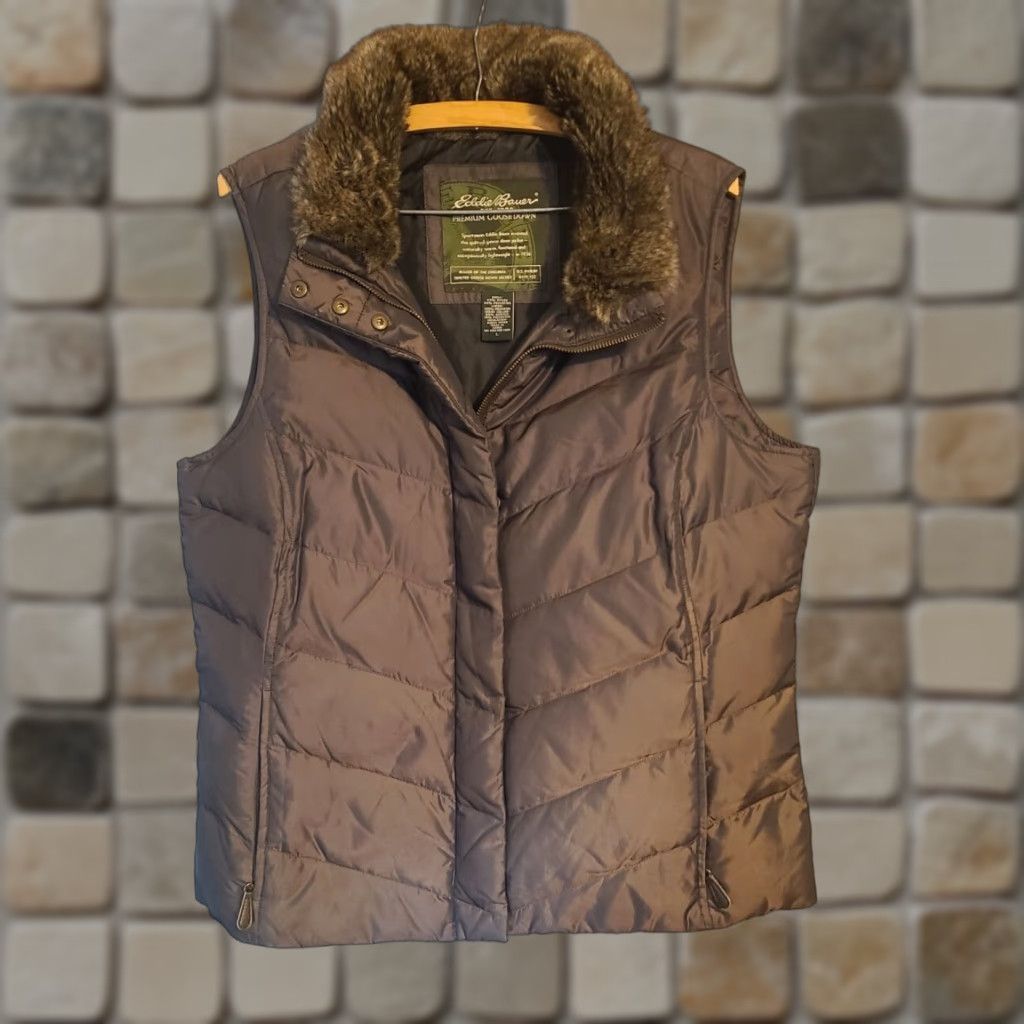 Eddie Bauer VINTAGE Eddie Bauer Womens XS Down Puffer Vest Brown Faux Fur Lined Collar See Photos Size L / US 10 / IT 46 - 1 Thumbnail
