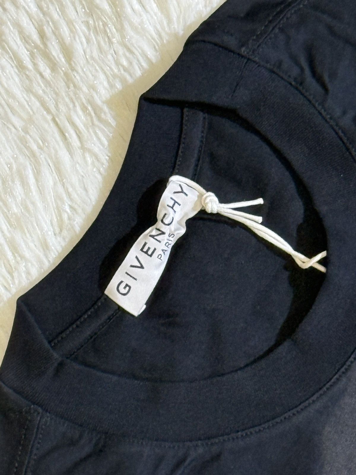 Givenchy Givenchy black t shirt Size US XS / EU 42 / 0 - 3 Thumbnail