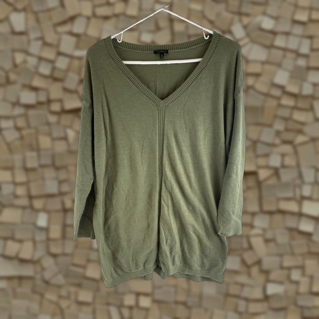 Talbots Talbots Sweater Women's Size Medium Green V-neck Pullover Ribbed Long Sleeve Size M / US 6-8 / IT 42-44 - 1 Thumbnail