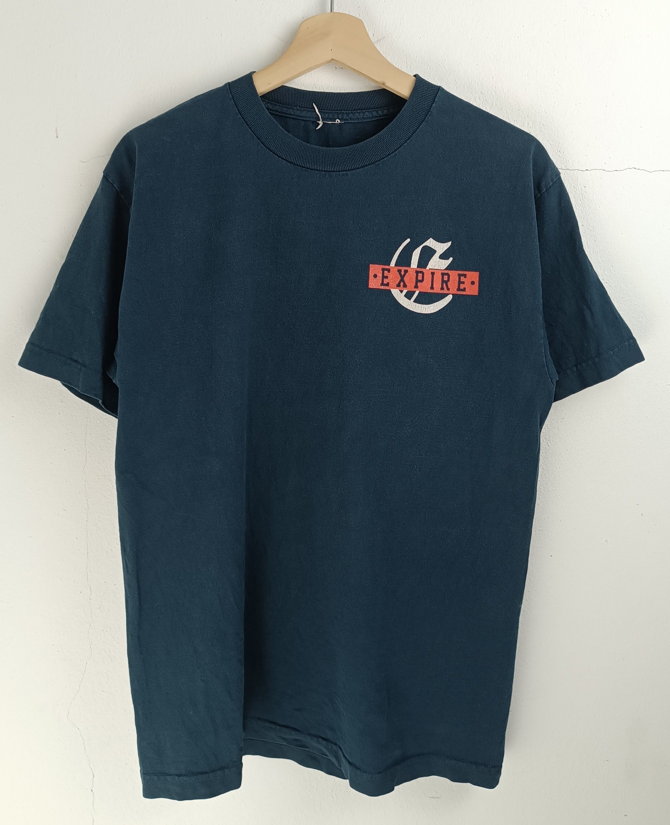 Band Tees VINTAGE 2000s EXPIRE HARDCORE PUNK terror bane cro mags Size US M / EU 48-50 / 2 - 4 Thumbnail