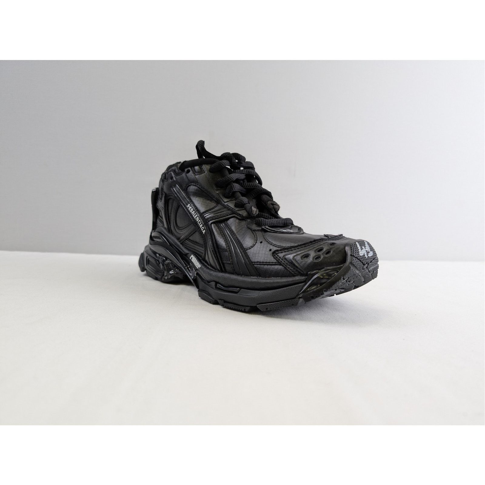 Balenciaga × Under Armour o1rshd1 Runner Ripstop Shoe Sneakers in Black 41 Size US 8 / EU 41 - 3 Thumbnail