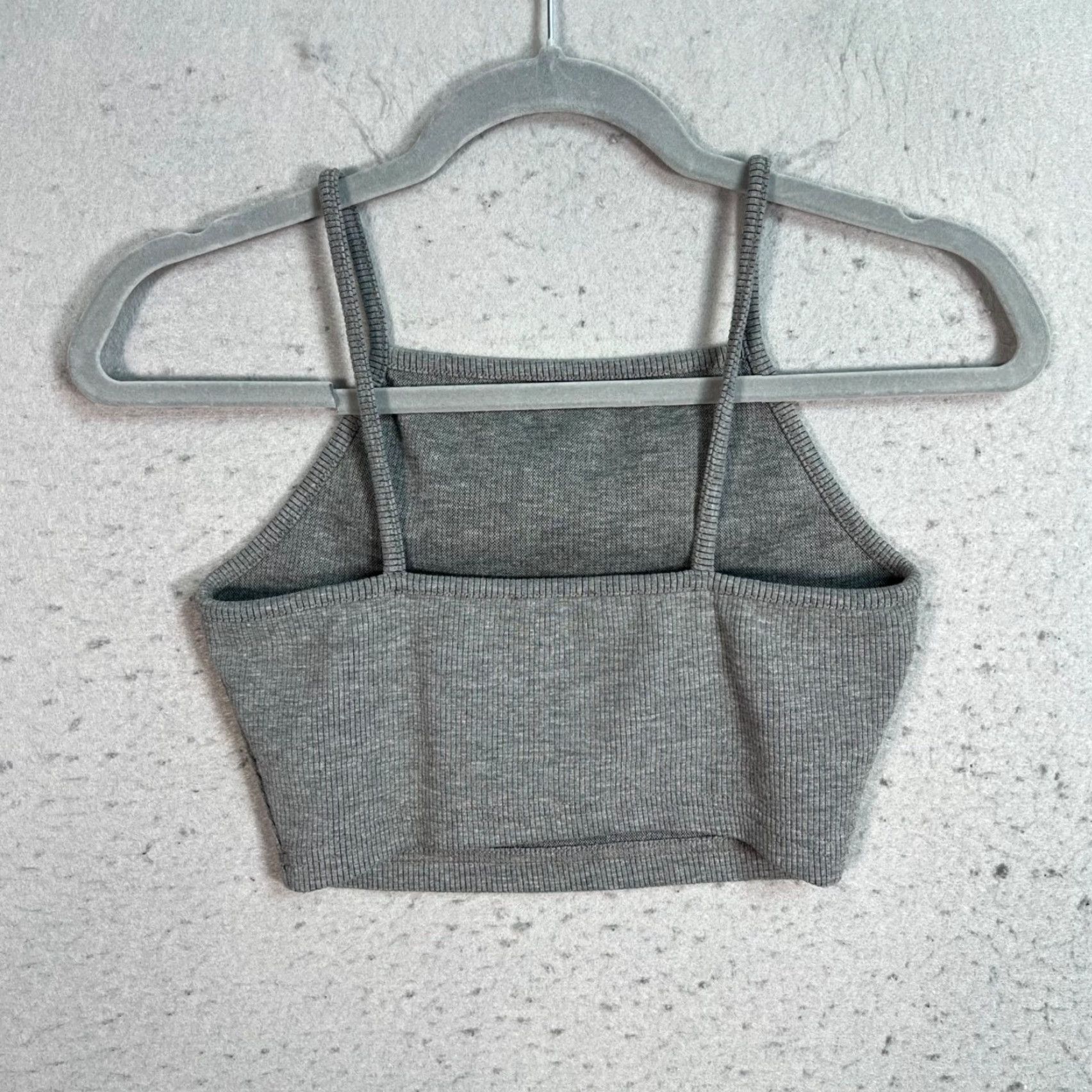 Topshop Topshop Womens Grey Ribbed Crop Top Size 6 Tank Cropped Sleeveless Pullover Cotton Polyester Knit Adult Womens 6 Womens Fashion Size M / US 6-8 / IT 42-44 - 2 Thumbnail