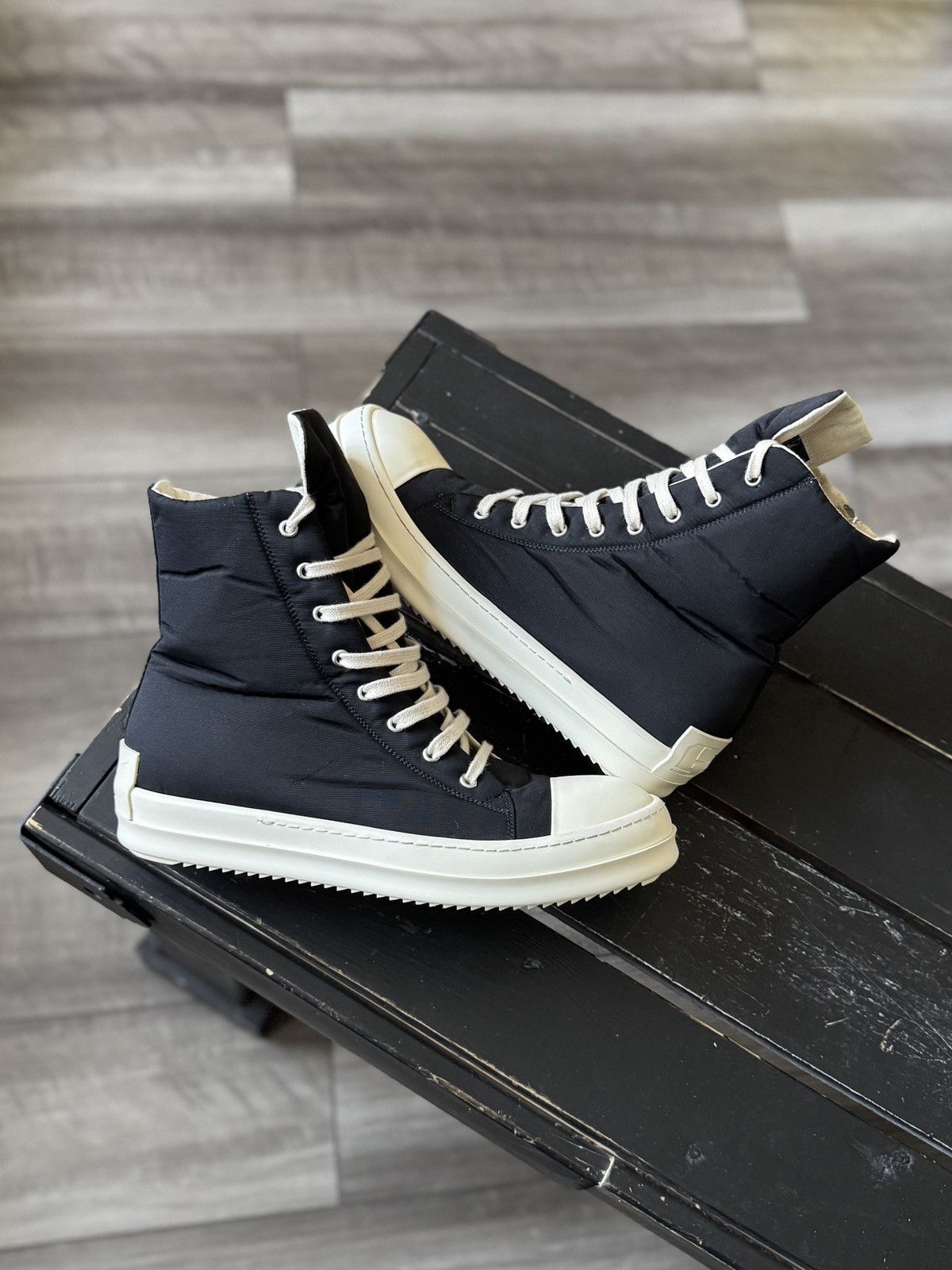 Rick Owens Rick Owens DRKSHDW Strobe Padded Black Milk Size US 10 / EU 43 - 1 Thumbnail