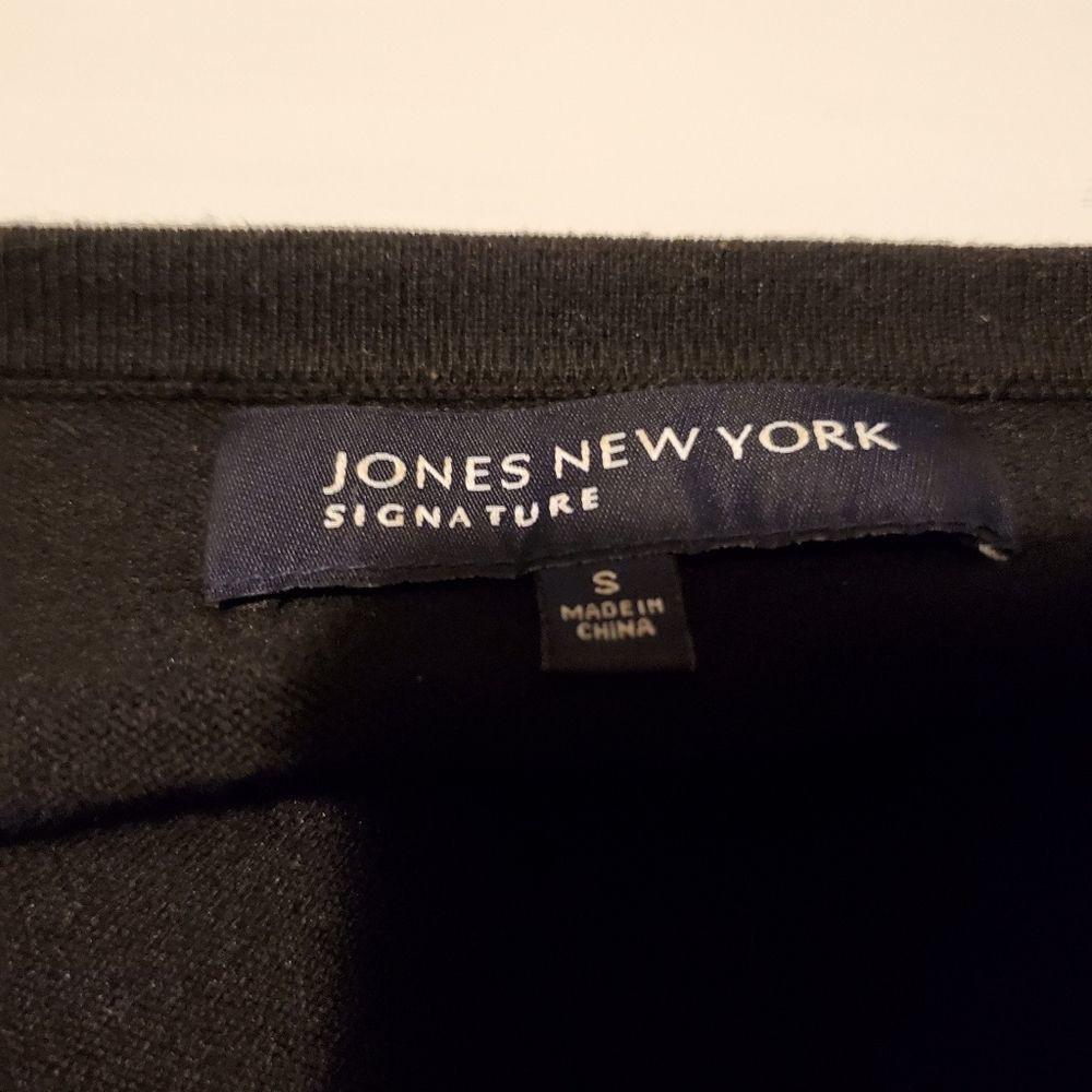 Jones New York Jones New York Signature Sz Sm Ladies Black Button Down Card Size S / US 4 / IT 40 - 4 Thumbnail