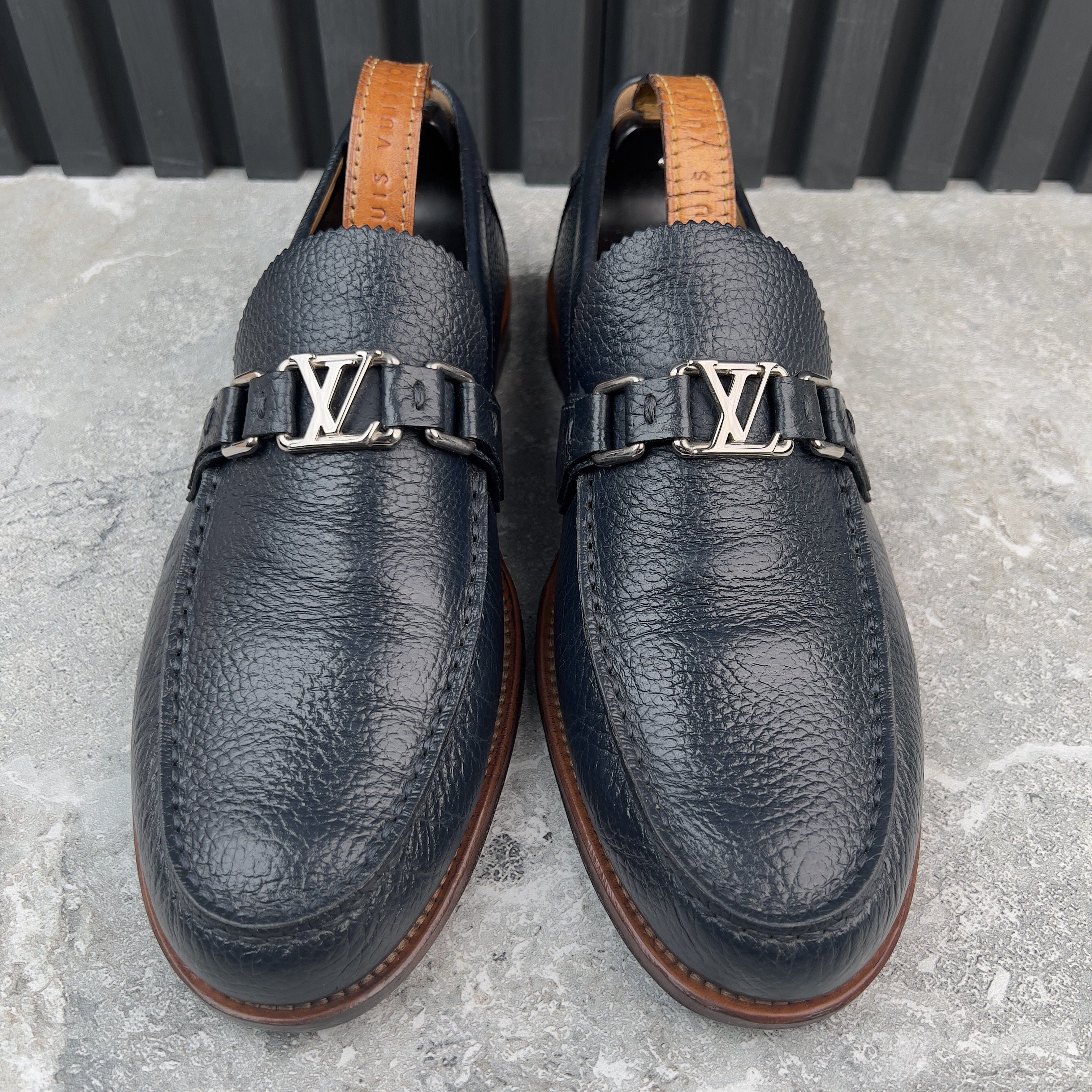 Louis Vuitton Major Loafers Grain Blue Leather Size US 9.5 / EU 42-43 - 3 Thumbnail